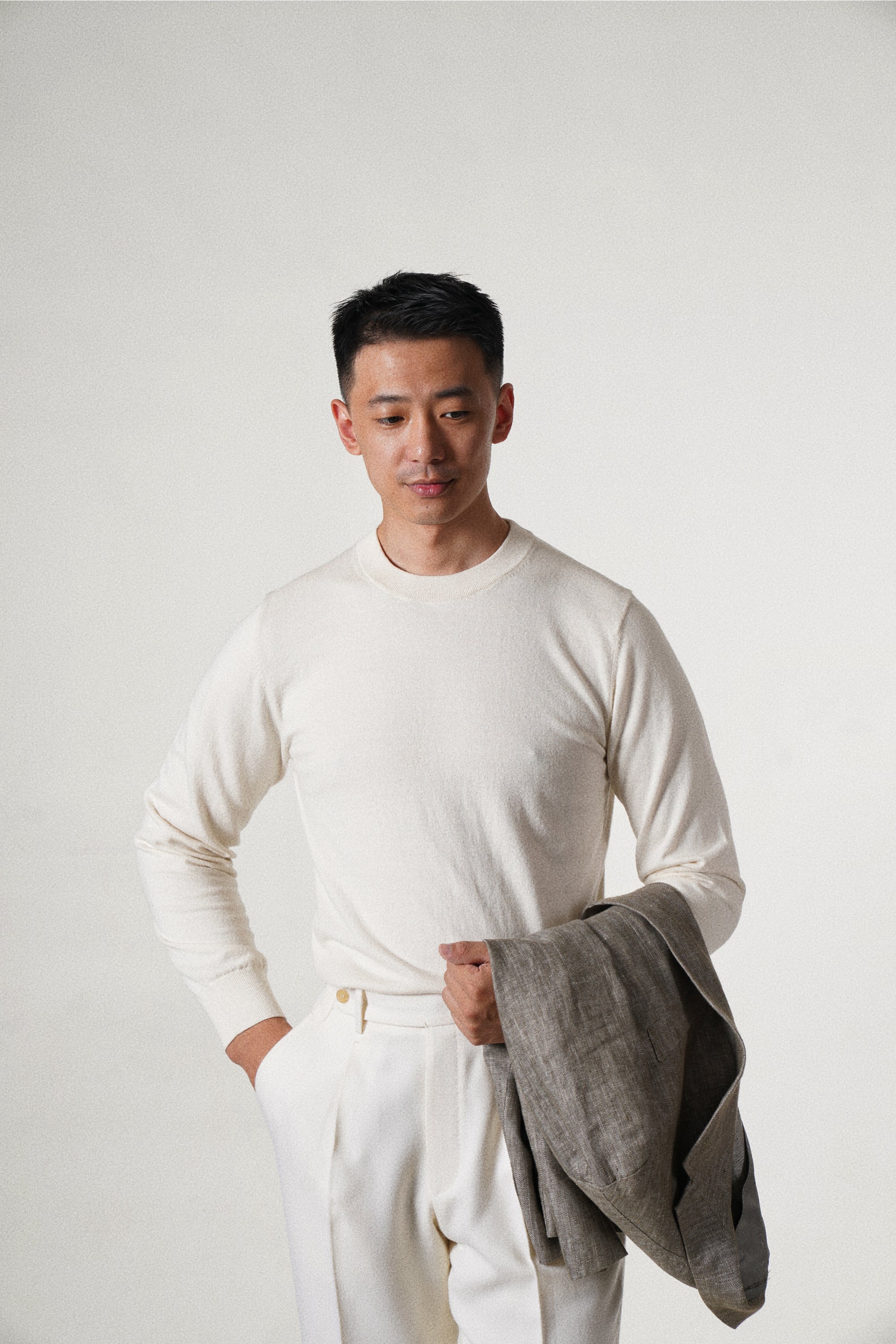 White Long Sleeve Crew Neck Jumper