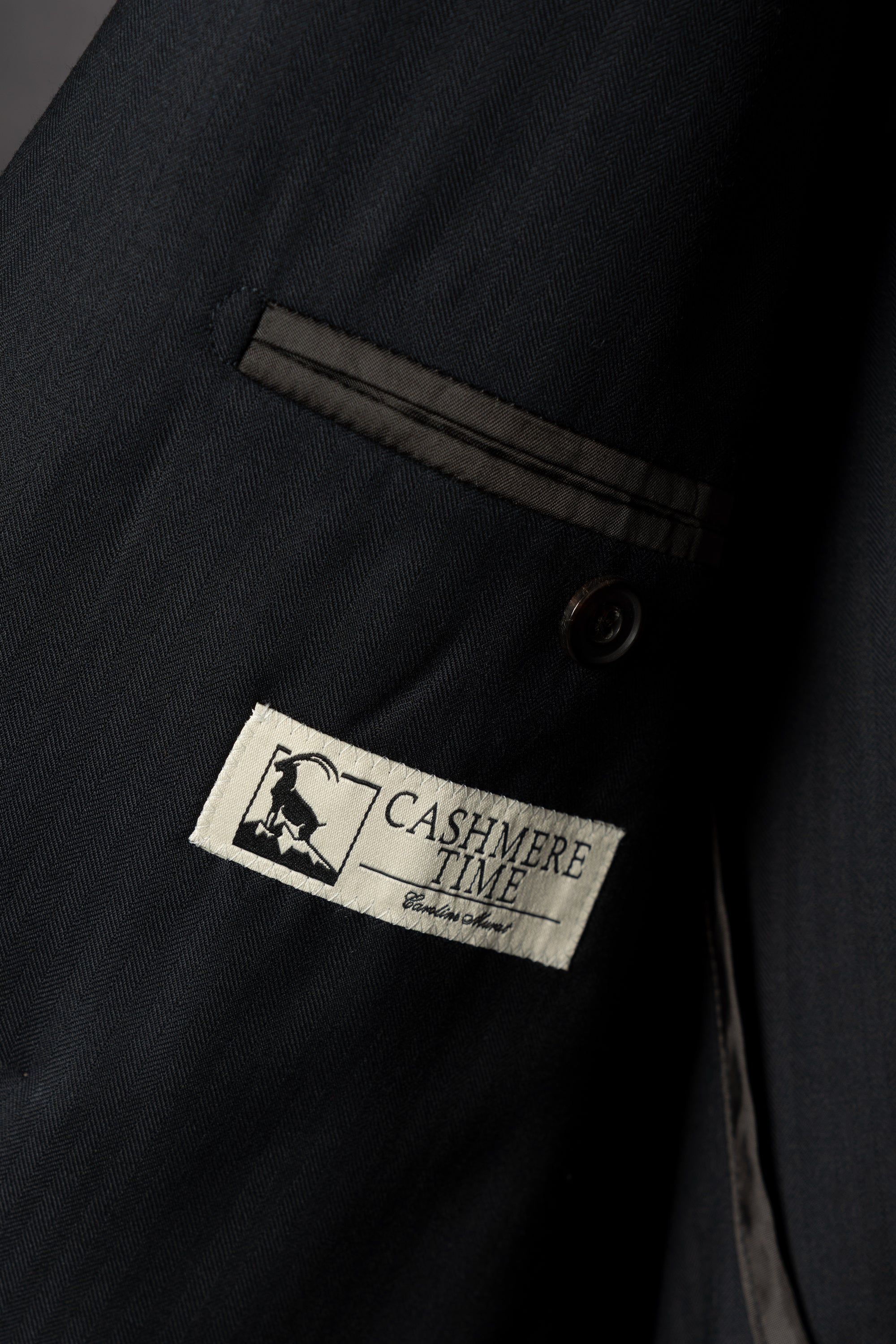 Navy Herringbone 130s Suit #15