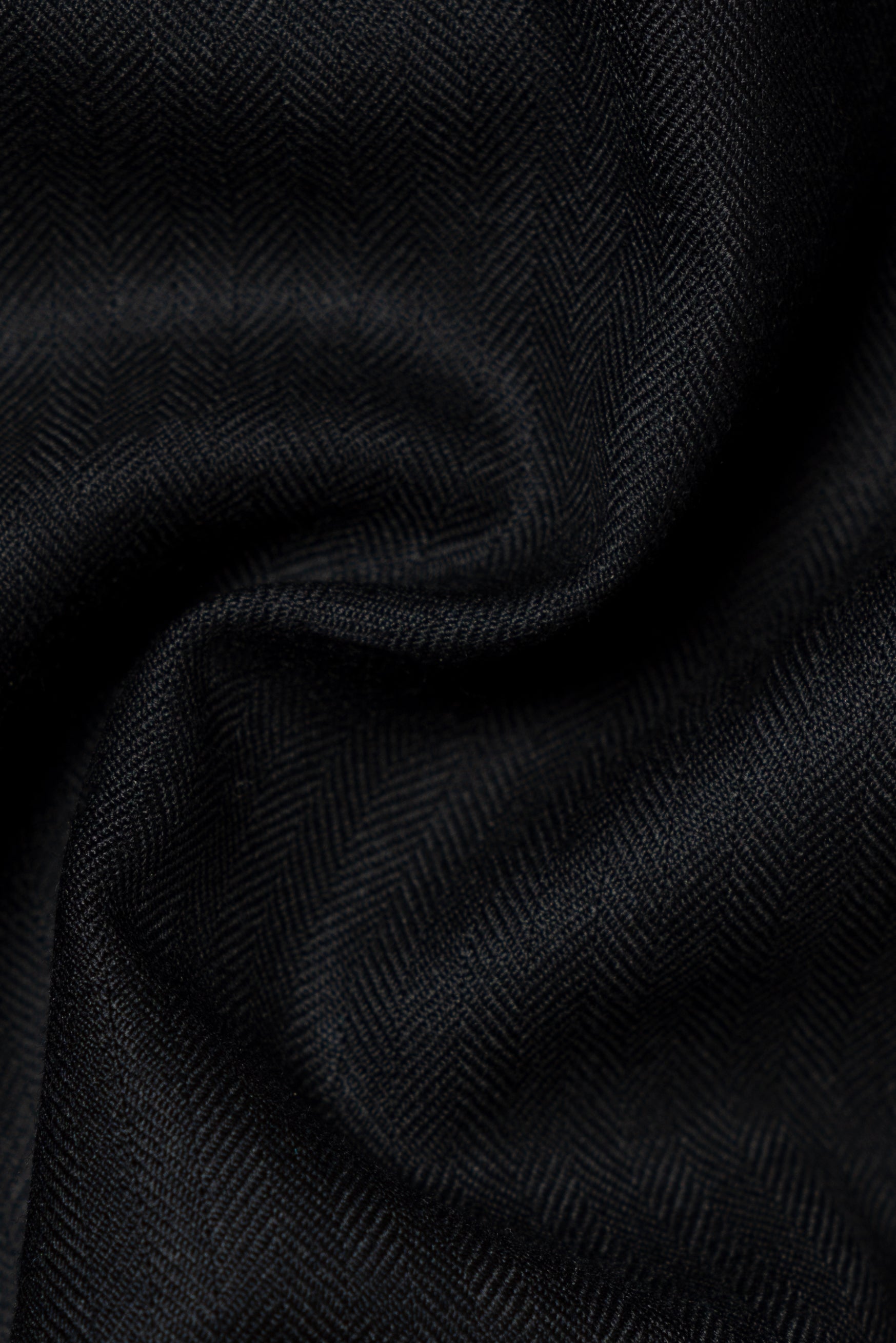 Navy Herringbone 130s Suit #15