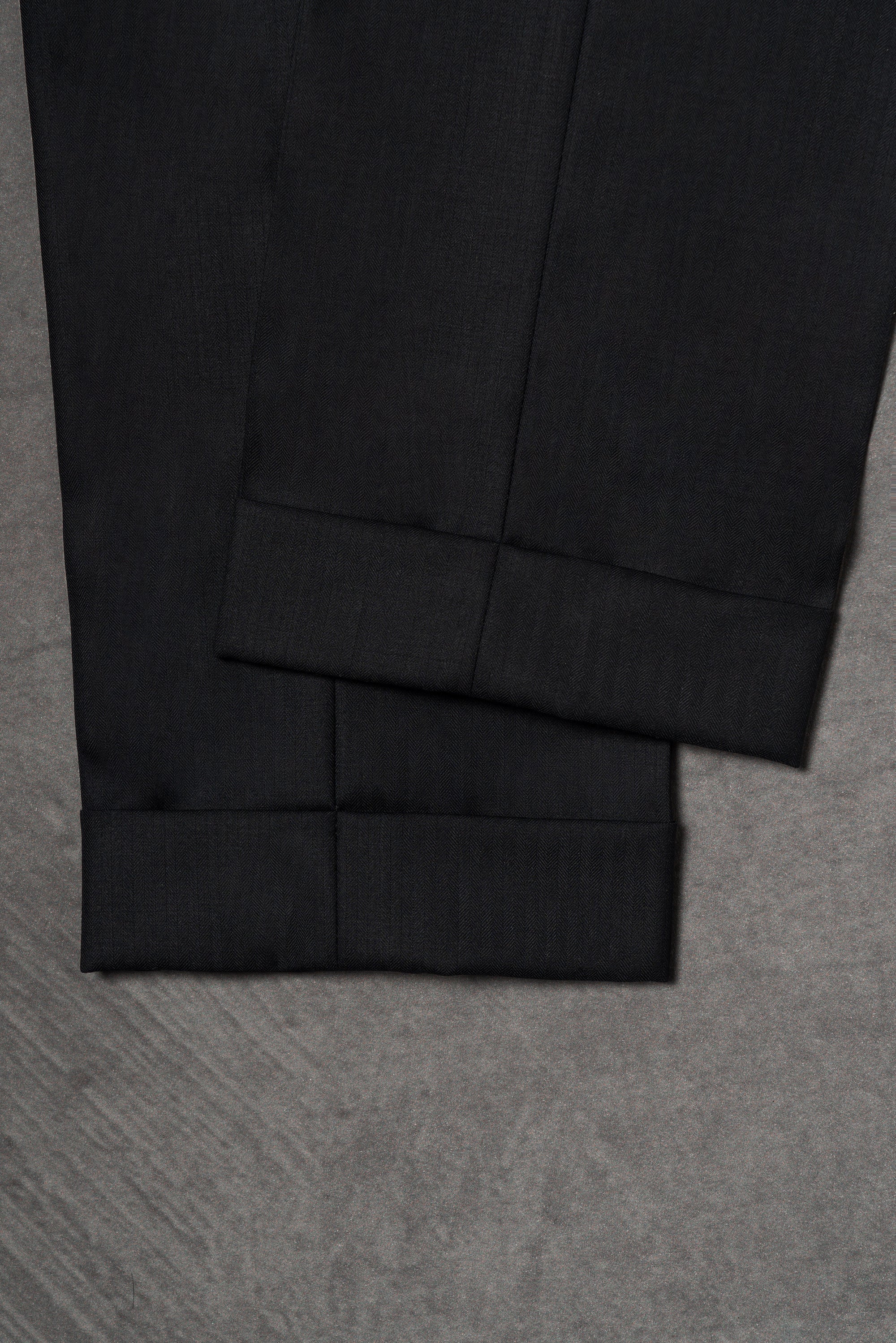 Navy Herringbone 130s Suit #15