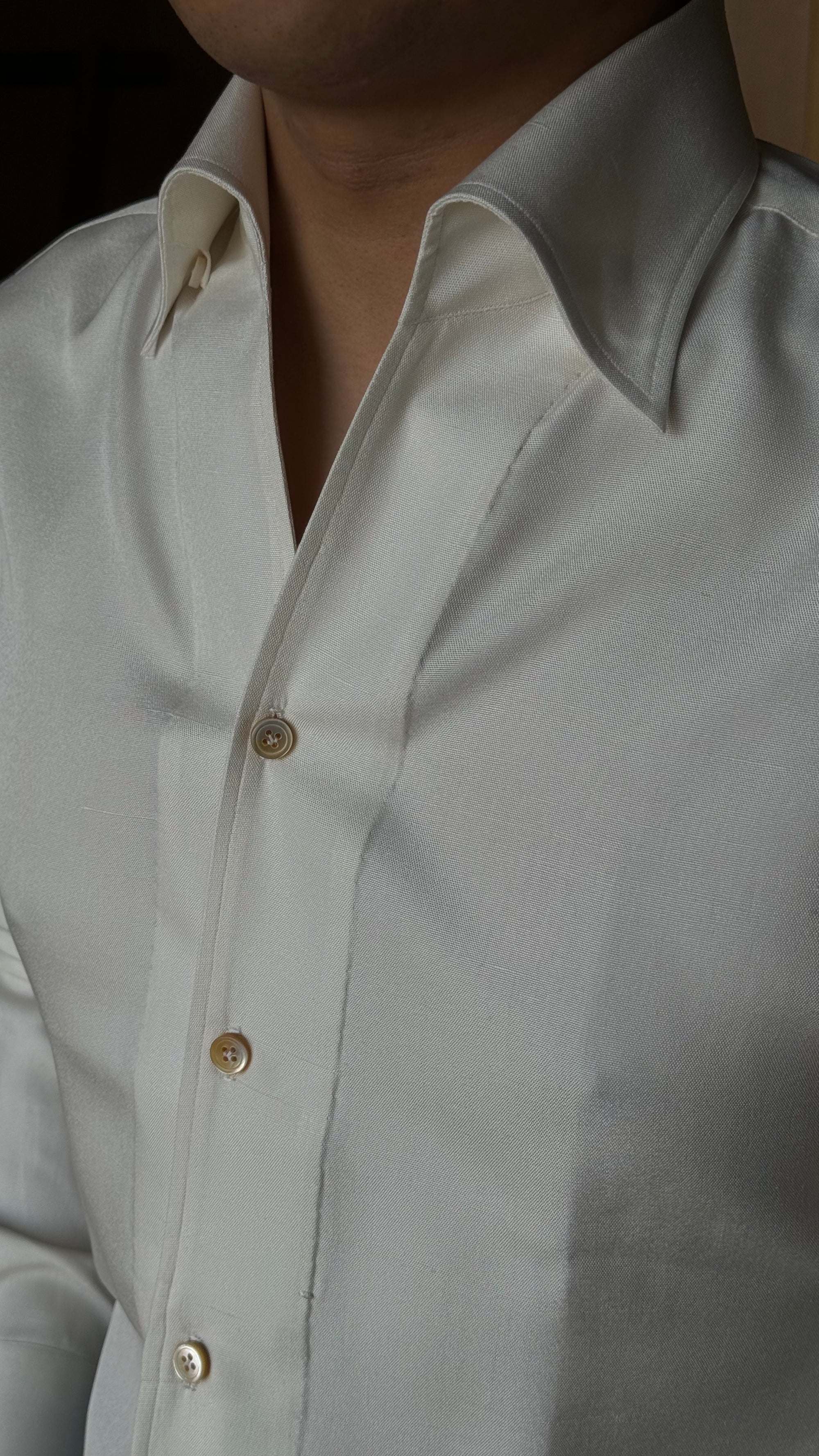 MTO Hand-stitched Beige One Piece Collar Dupioni Silk Shirt