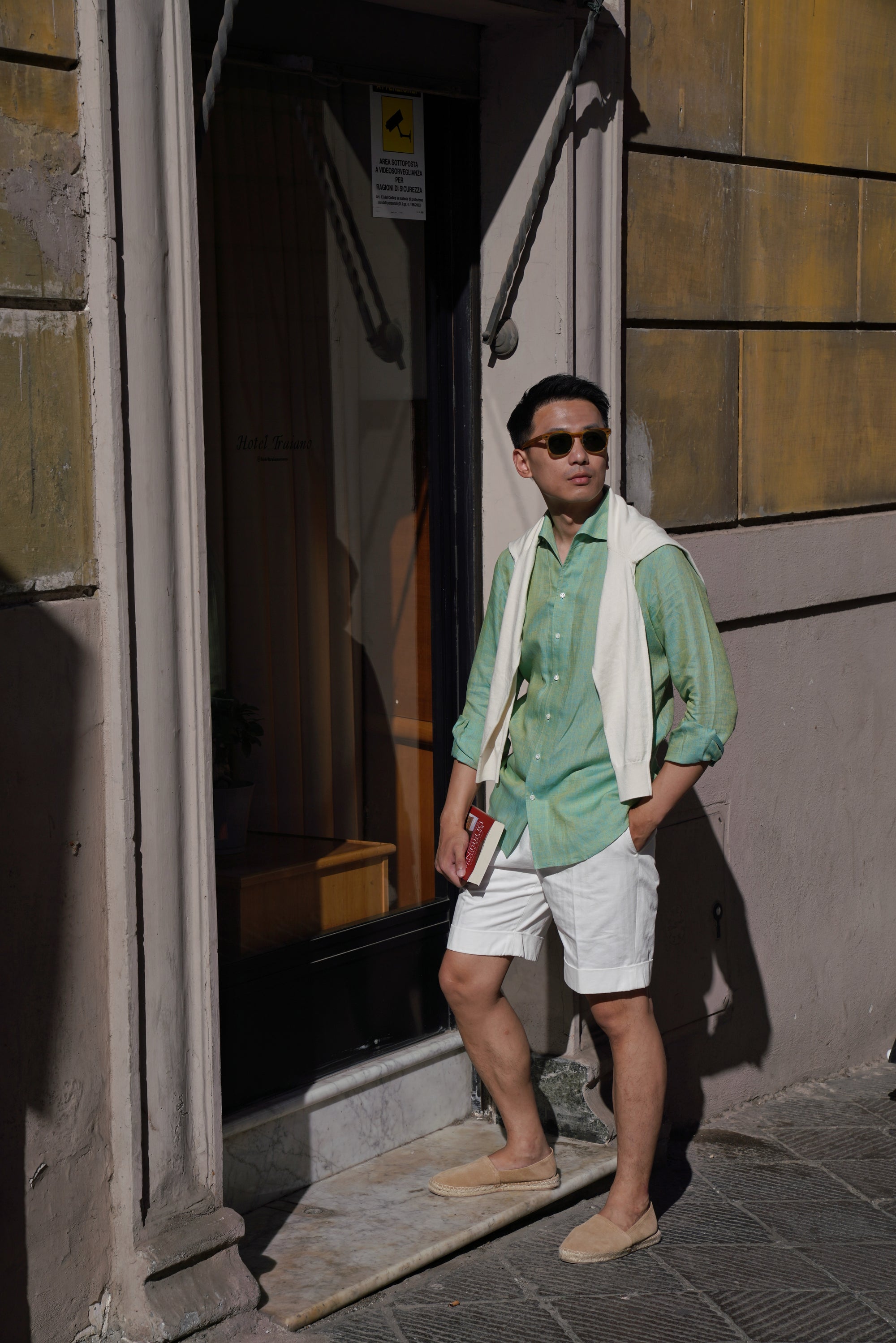 MTO Chameleon One Piece Collar Linen Shirt