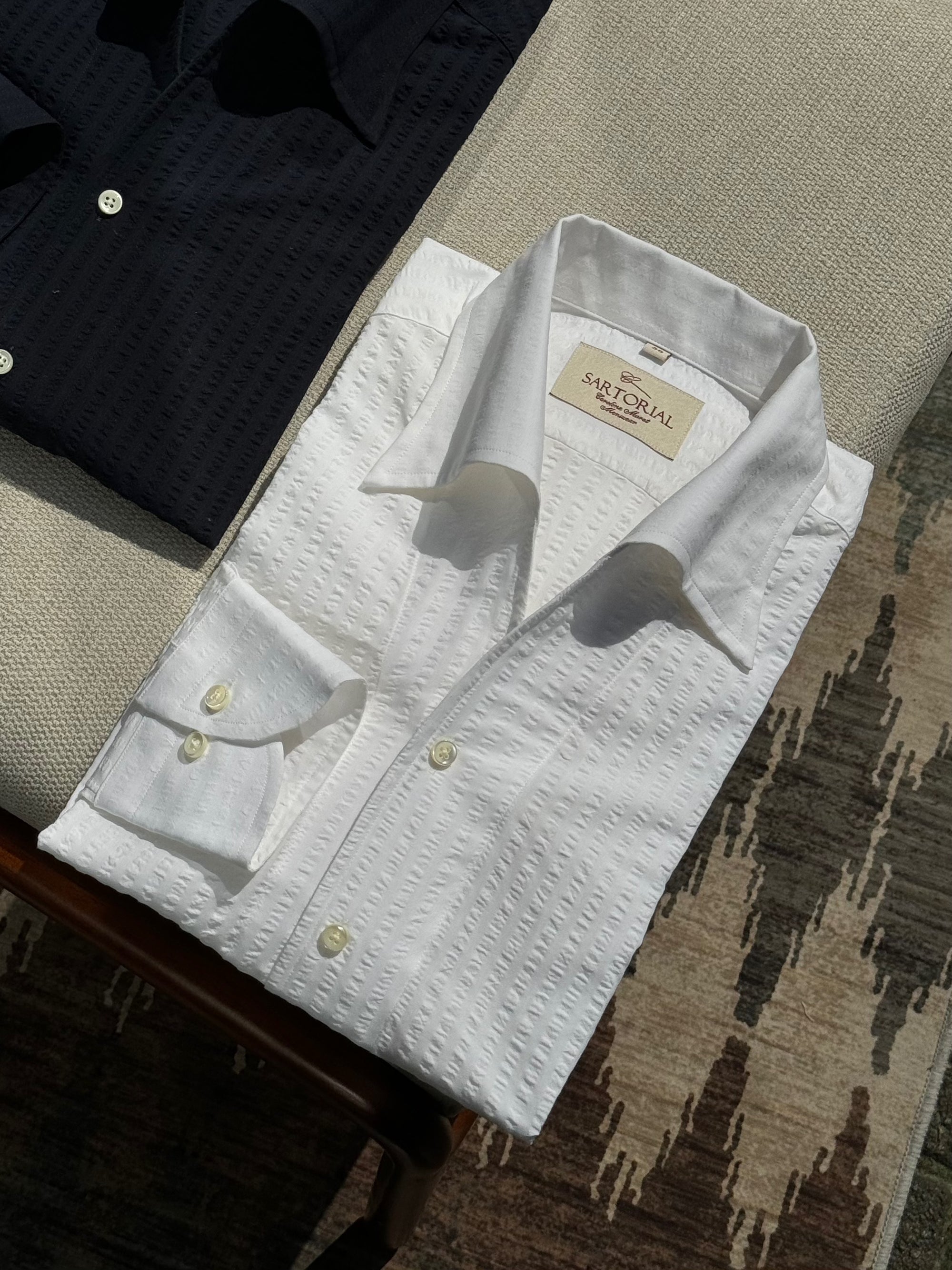 MTO White / Navy Blending One Piece Collar Seersucker Shirt