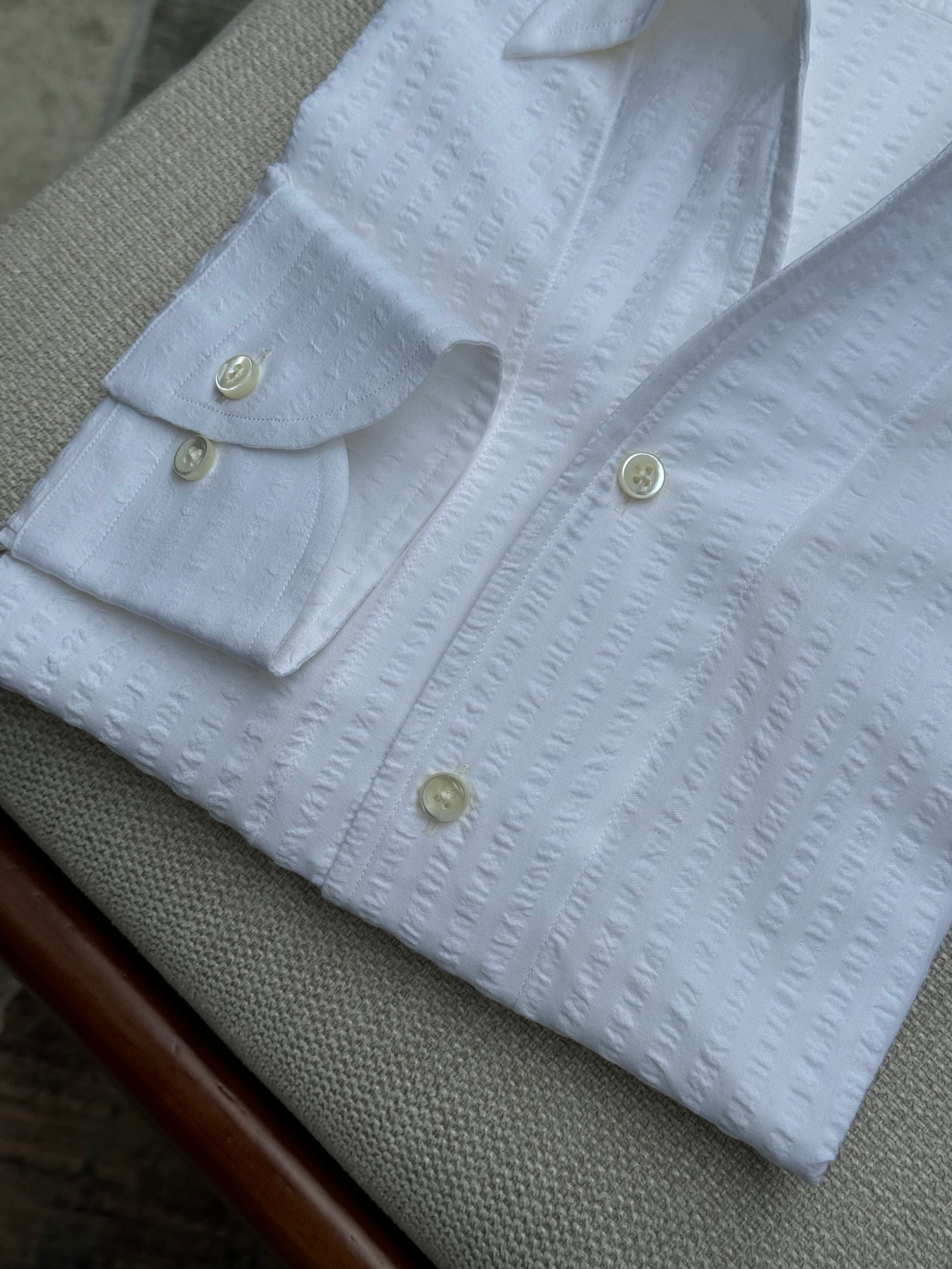 MTO White / Navy Blending One Piece Collar Seersucker Shirt