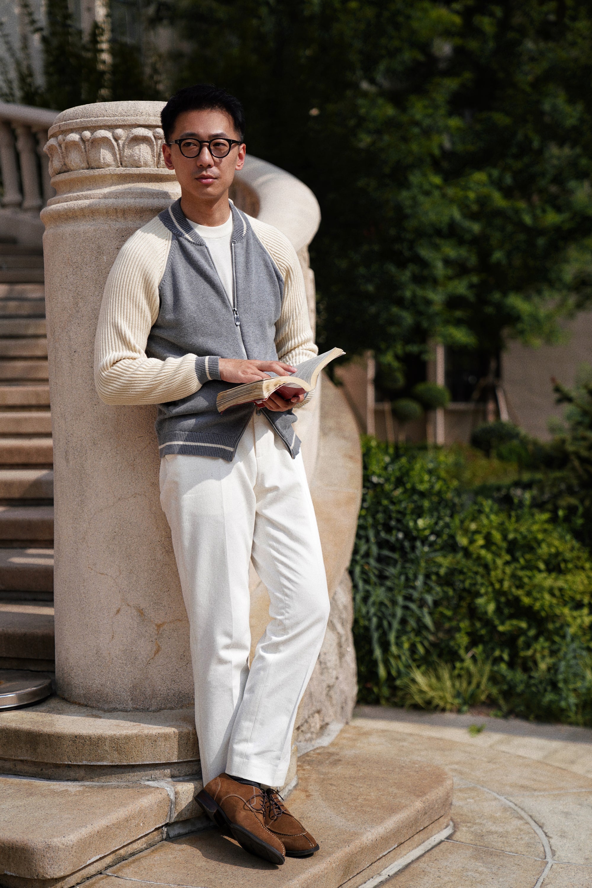 Elegant Grey Knitted Bomber Jacket