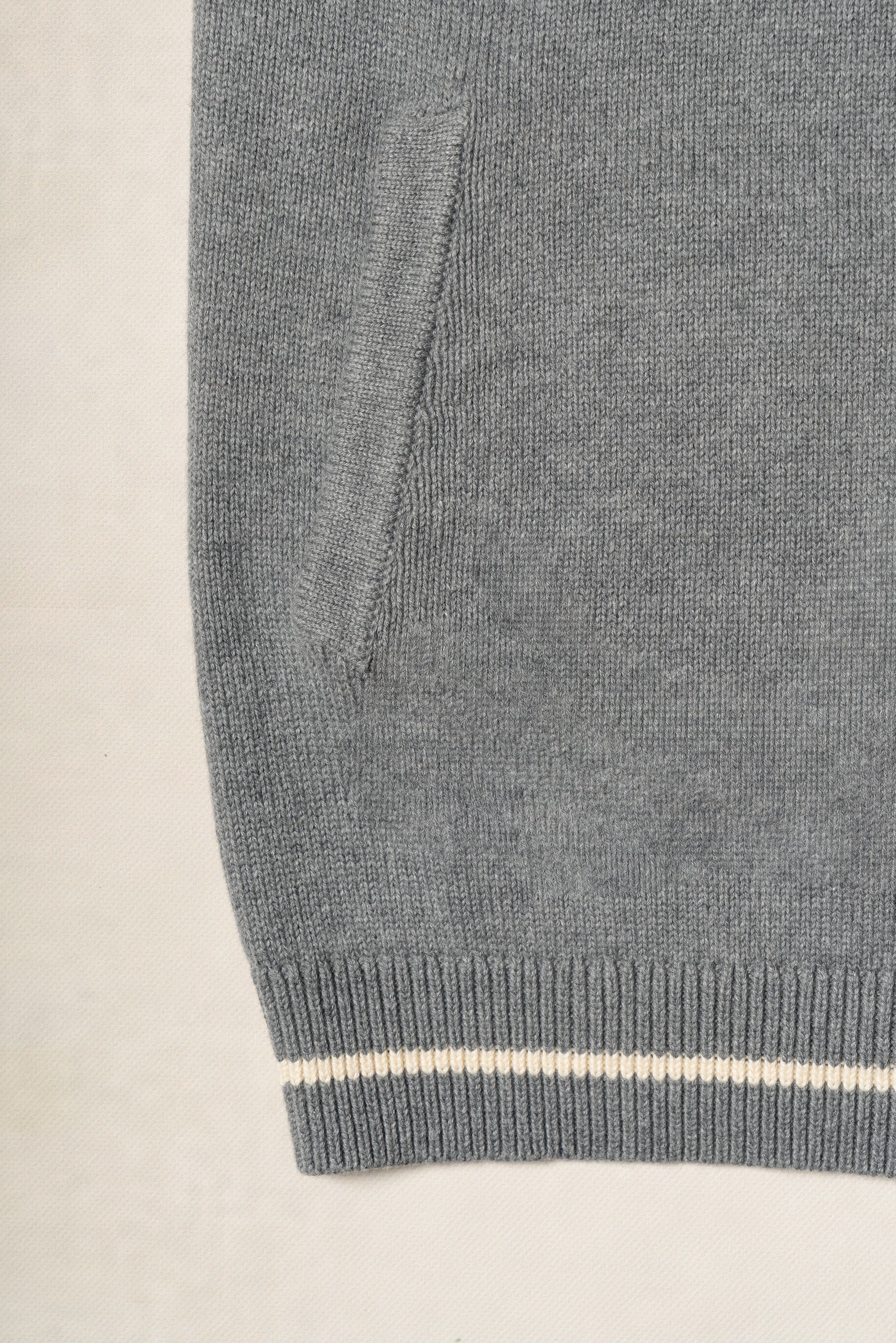 Elegant Grey Knitted Bomber Jacket