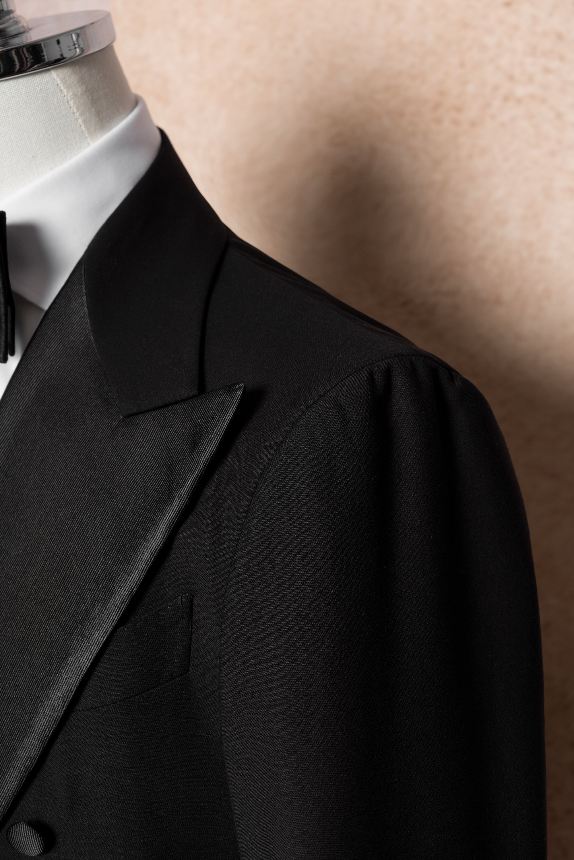 Black Wool Barathea Peak Lapel Double Breasted Dinner Suit #219