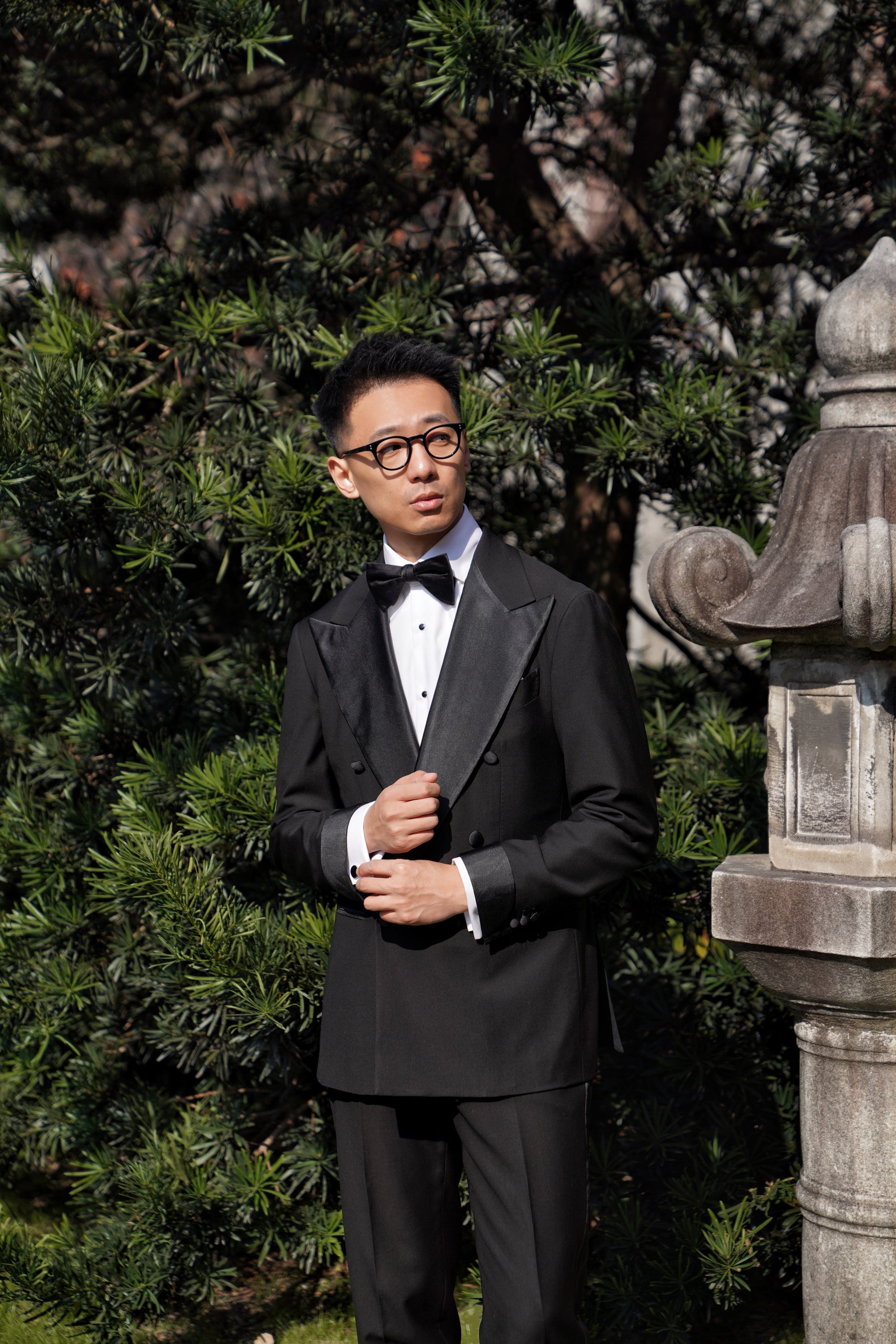 Black Wool Barathea Peak Lapel Double Breasted Dinner Suit #219