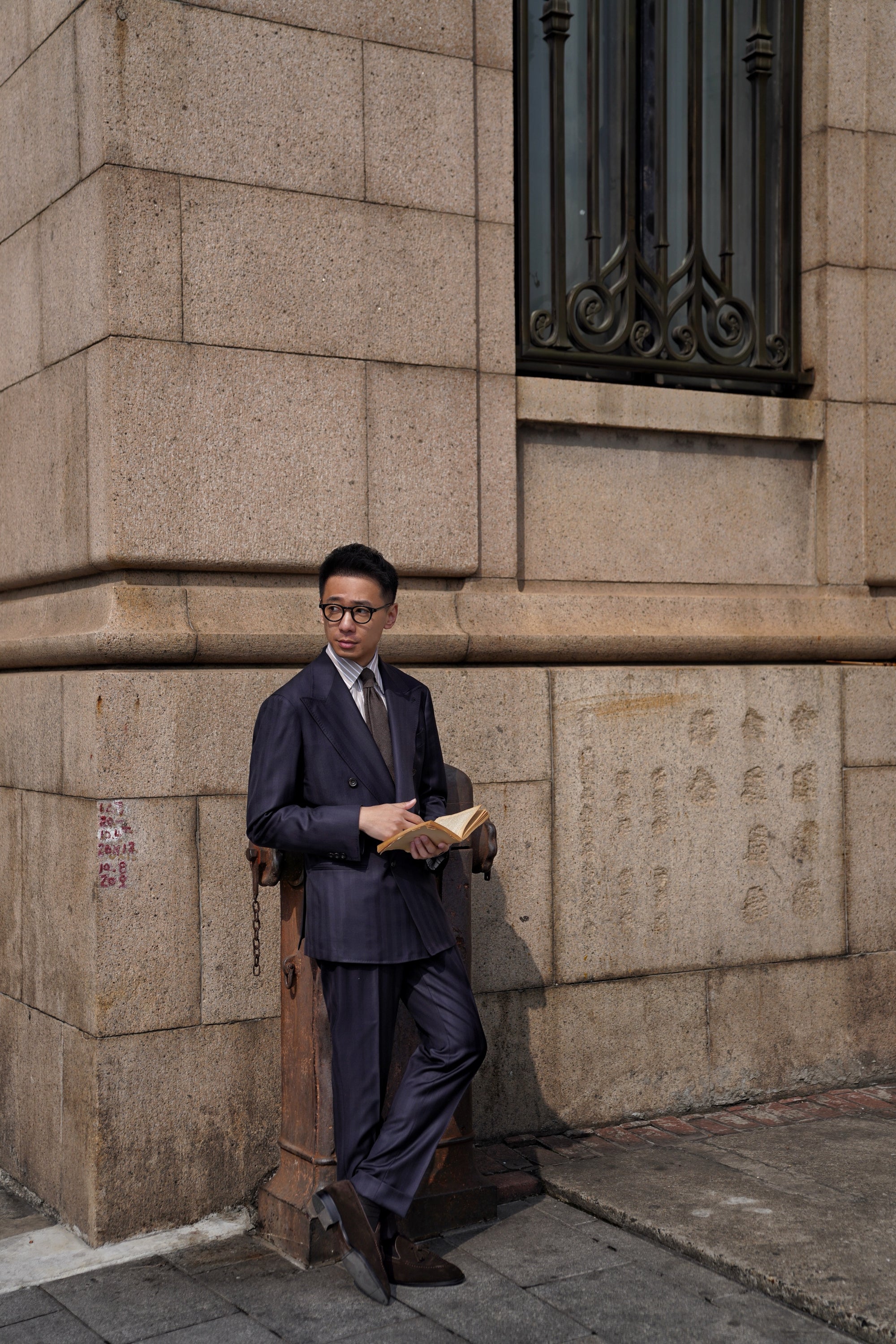 Navy Herringbone 120s Wool Suit #385