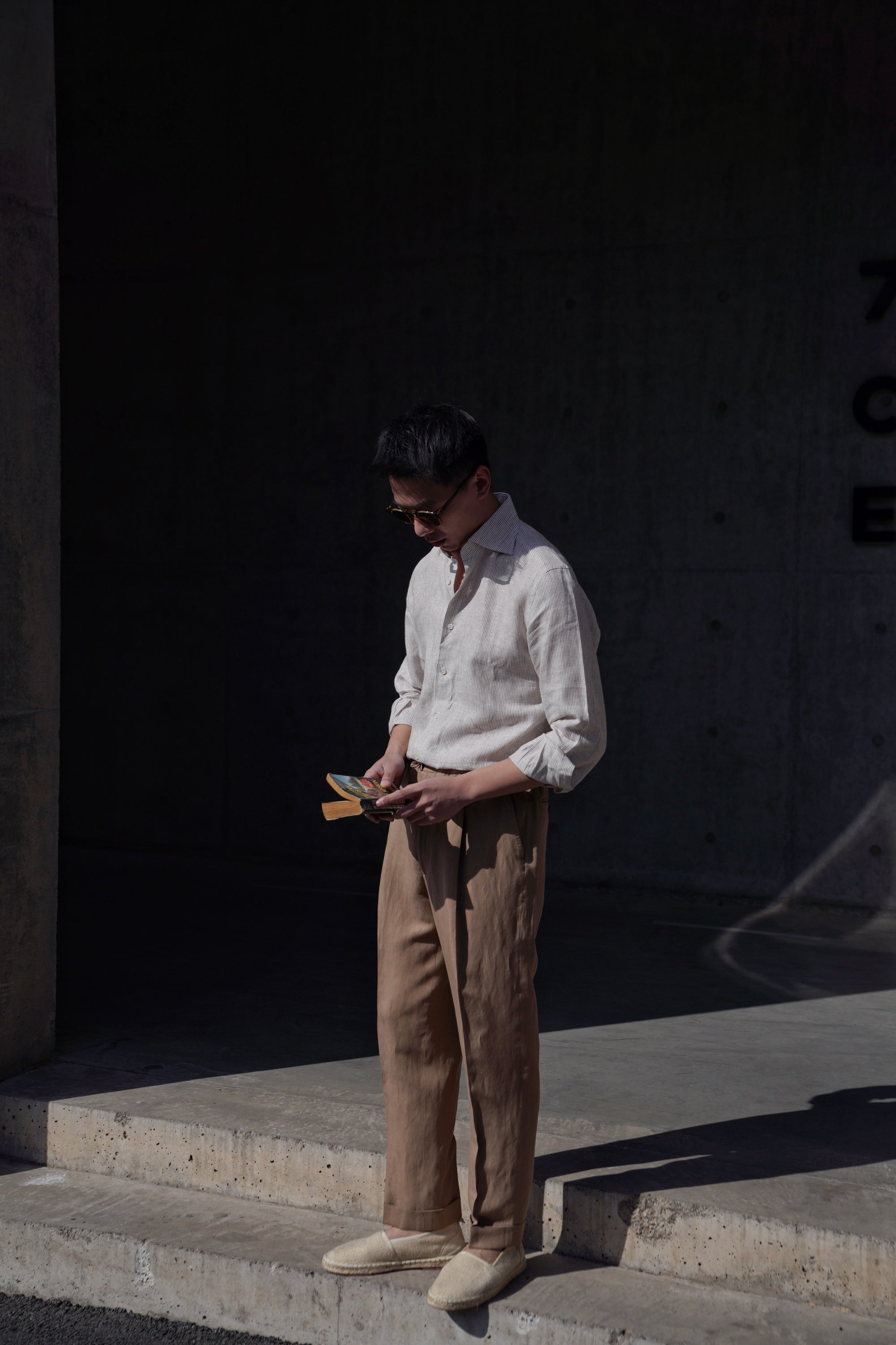 Khaki Silk Linen Drawstring Trousers