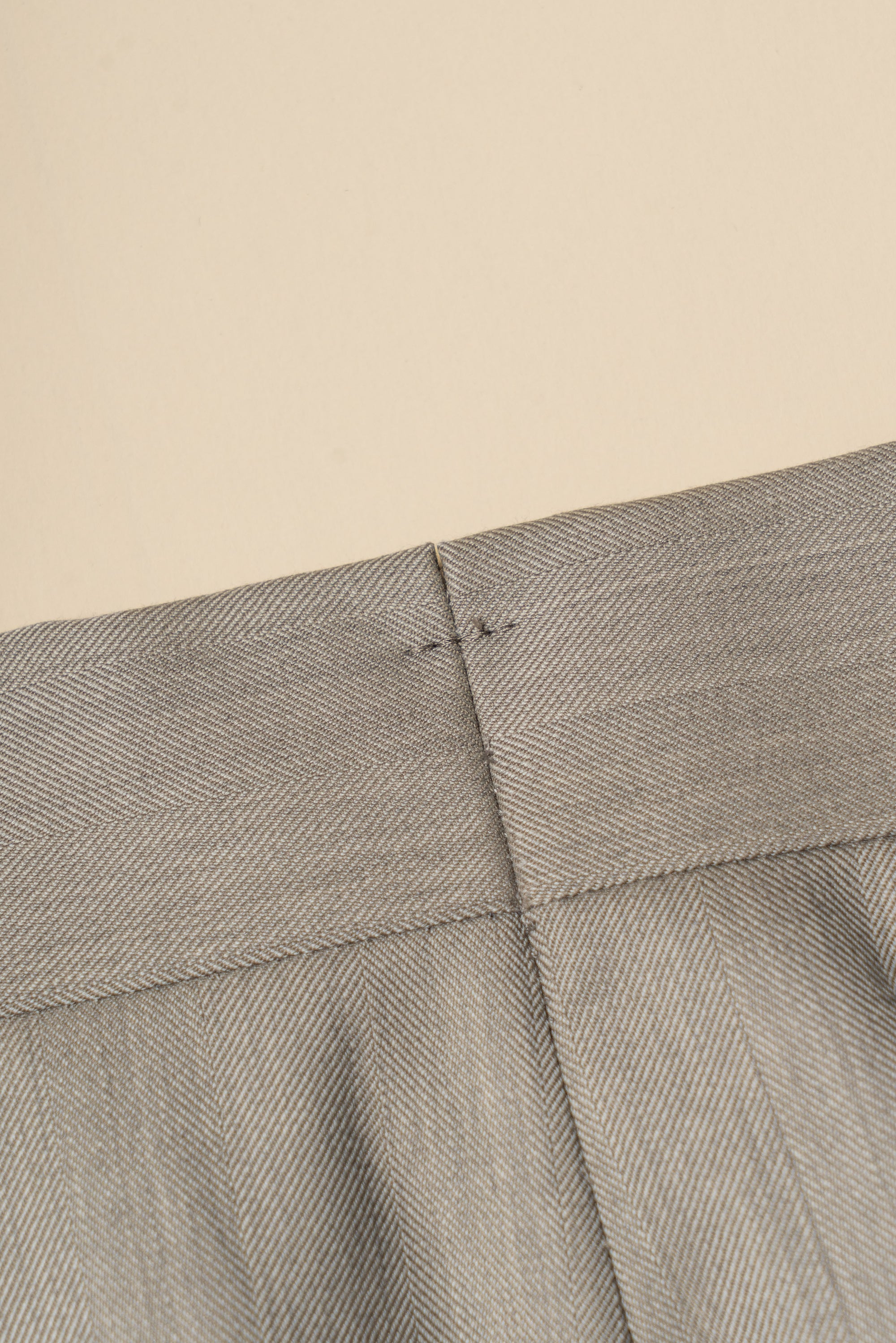 MTO Sand Herringbone 15 Micron 160s Suit #427