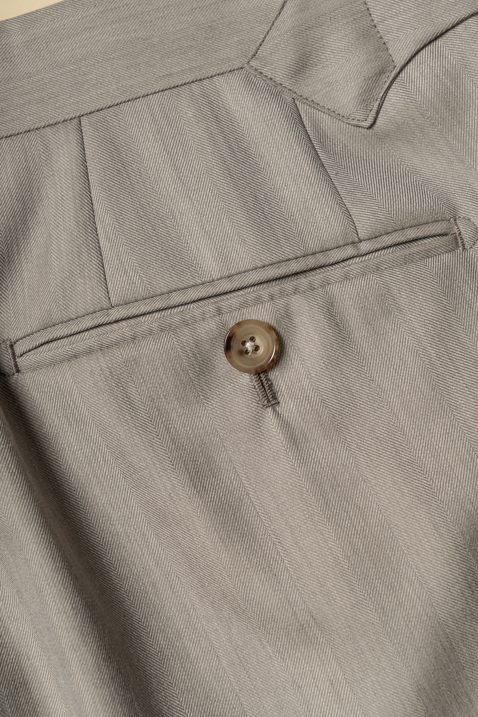 MTO Sand Herringbone 15 Micron 160s Suit #427