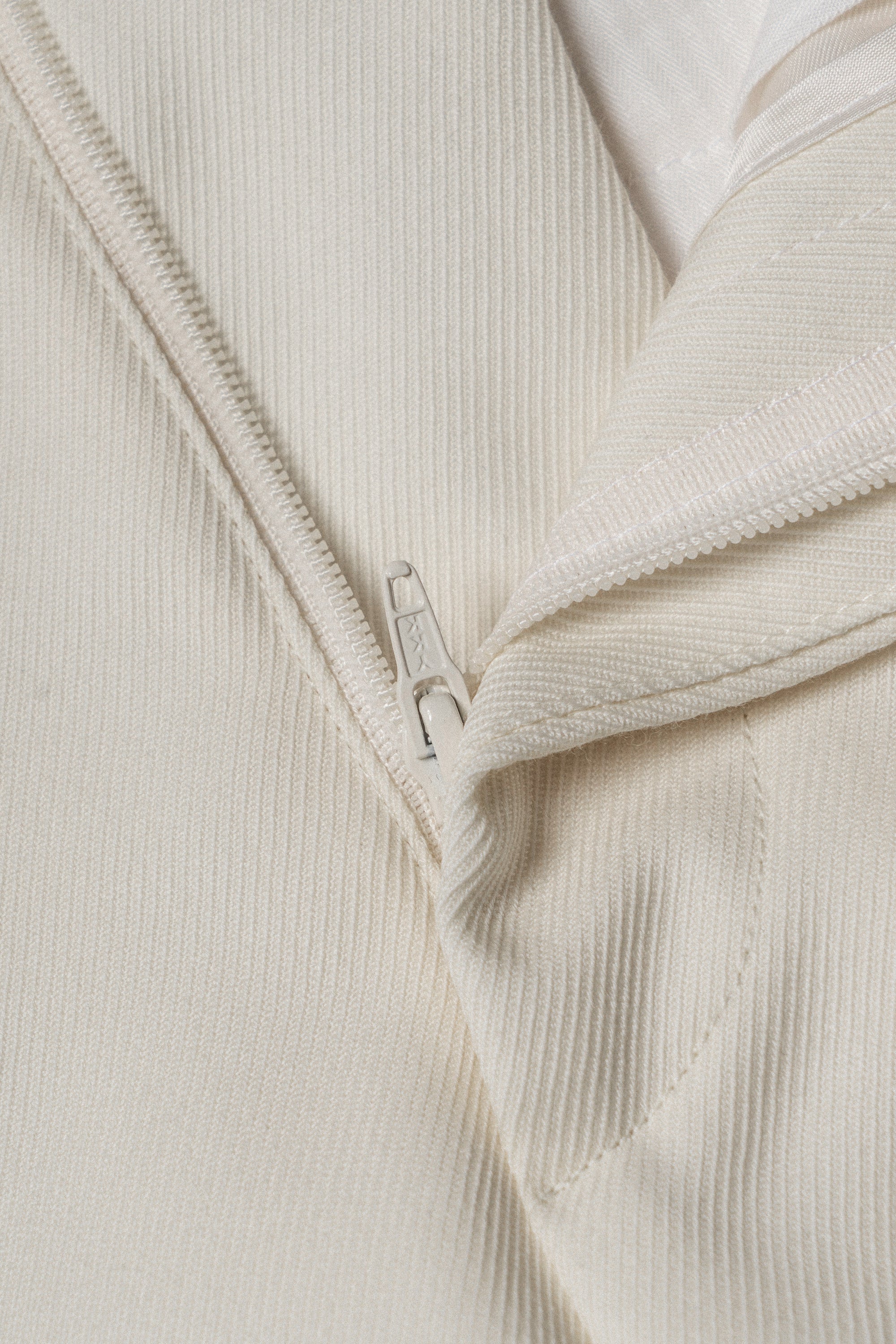 MTO Ivory Cavalry Twill 130s Wool Suit #424