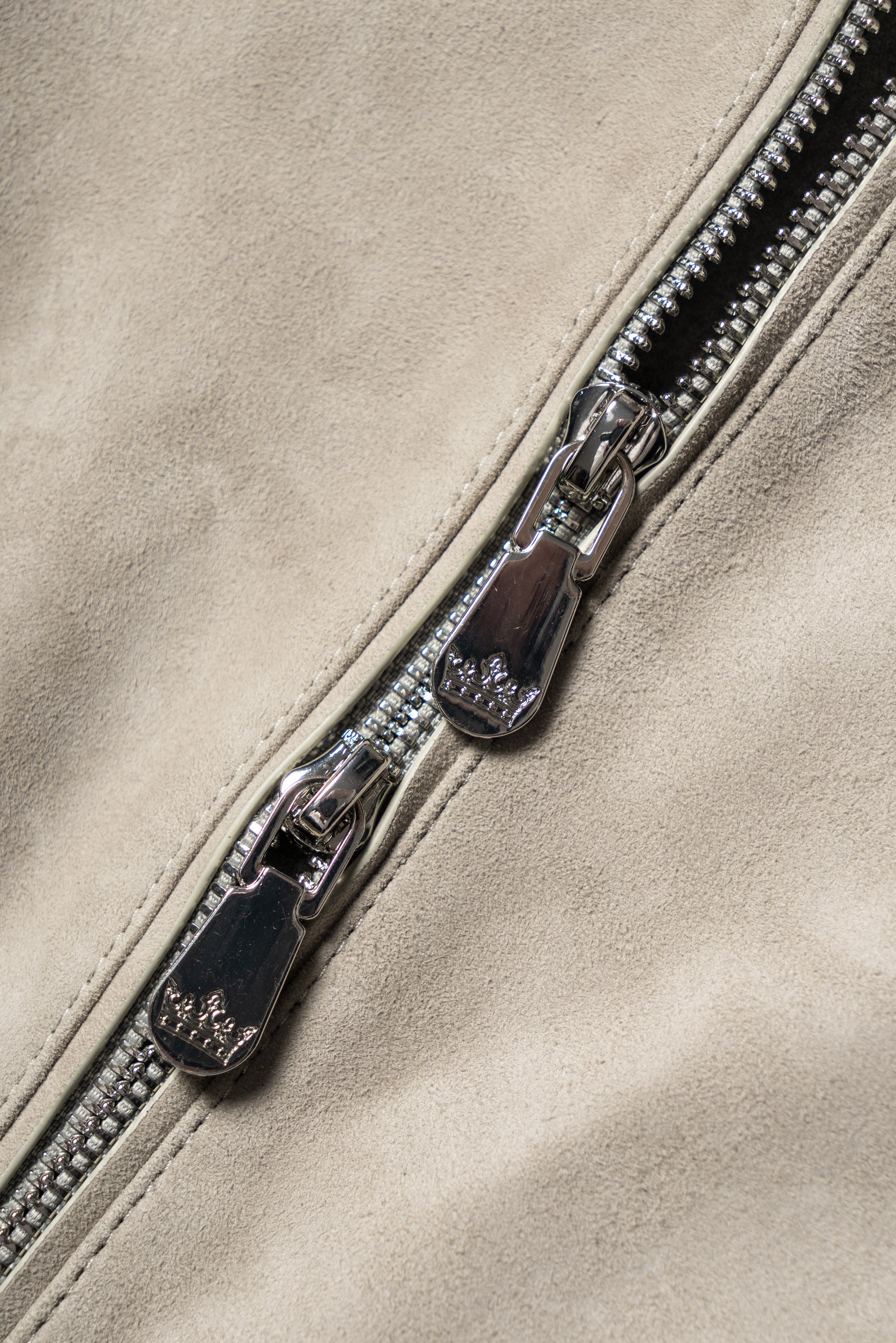 [Preorder] Stone Sheepskin Hooded Jacket