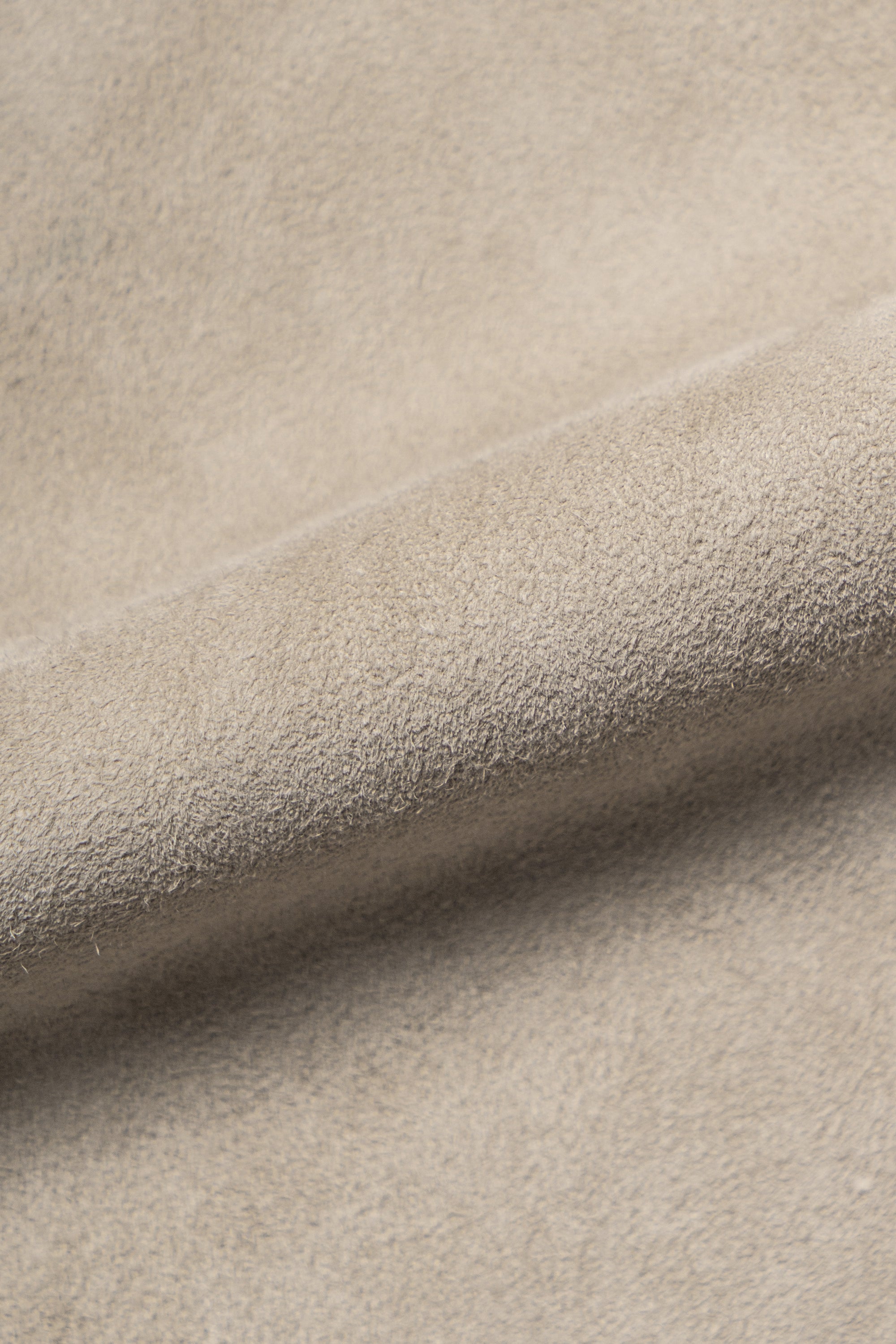 [Preorder] Stone Sheepskin Hooded Jacket