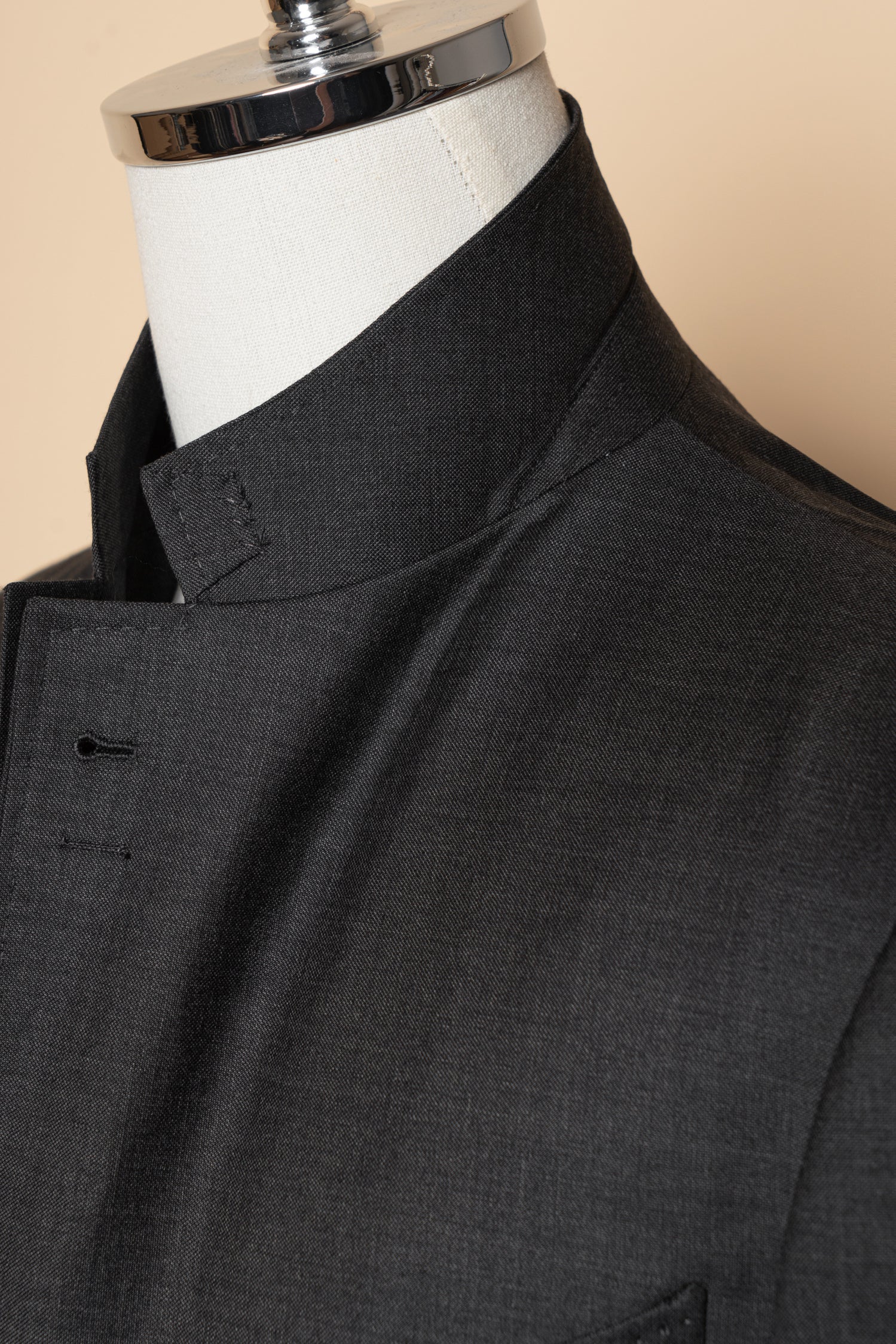 MTO Charcoal Sharkskin 17 Micron 130s Suit #405