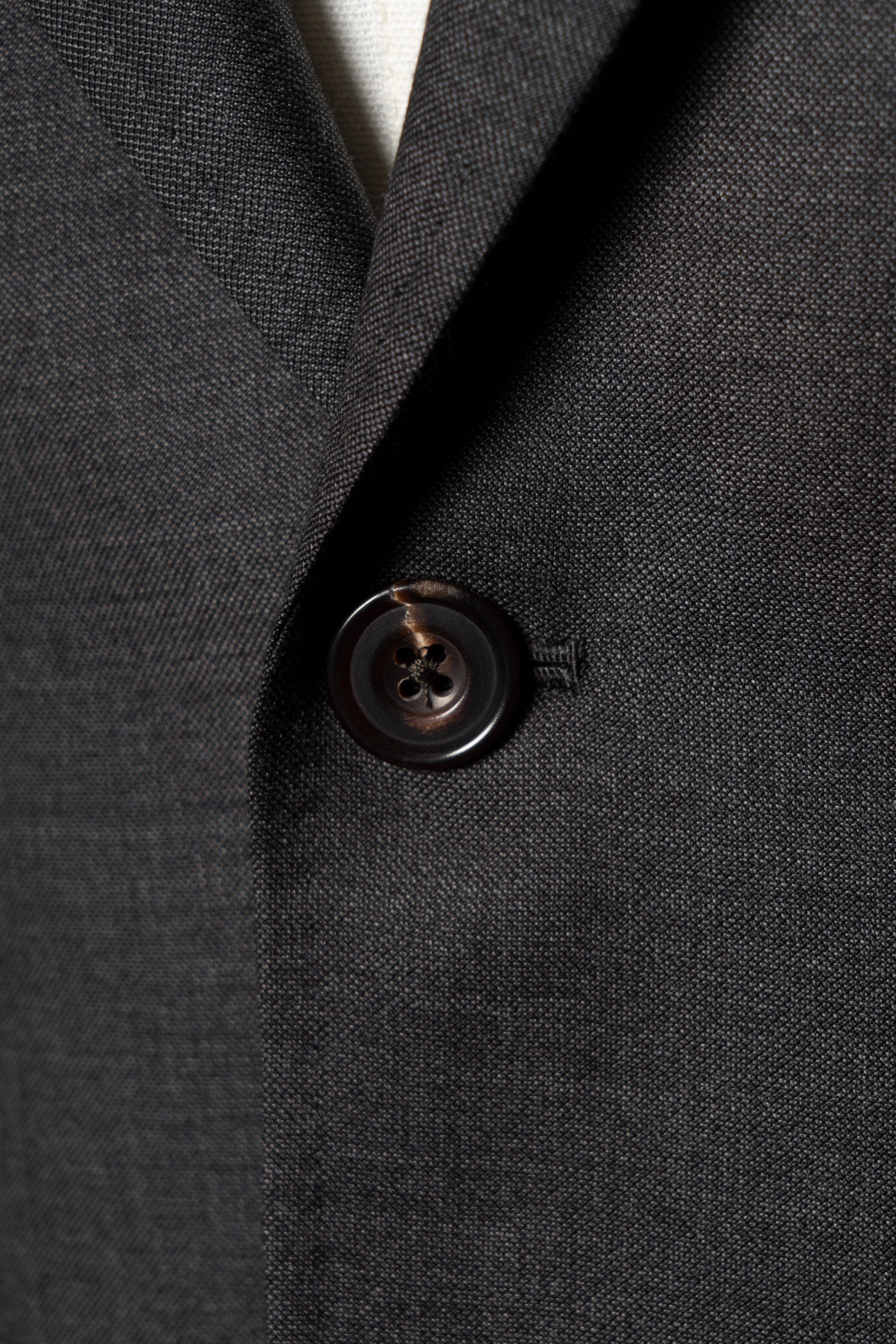 MTO Charcoal Sharkskin 17 Micron 130s Suit #405