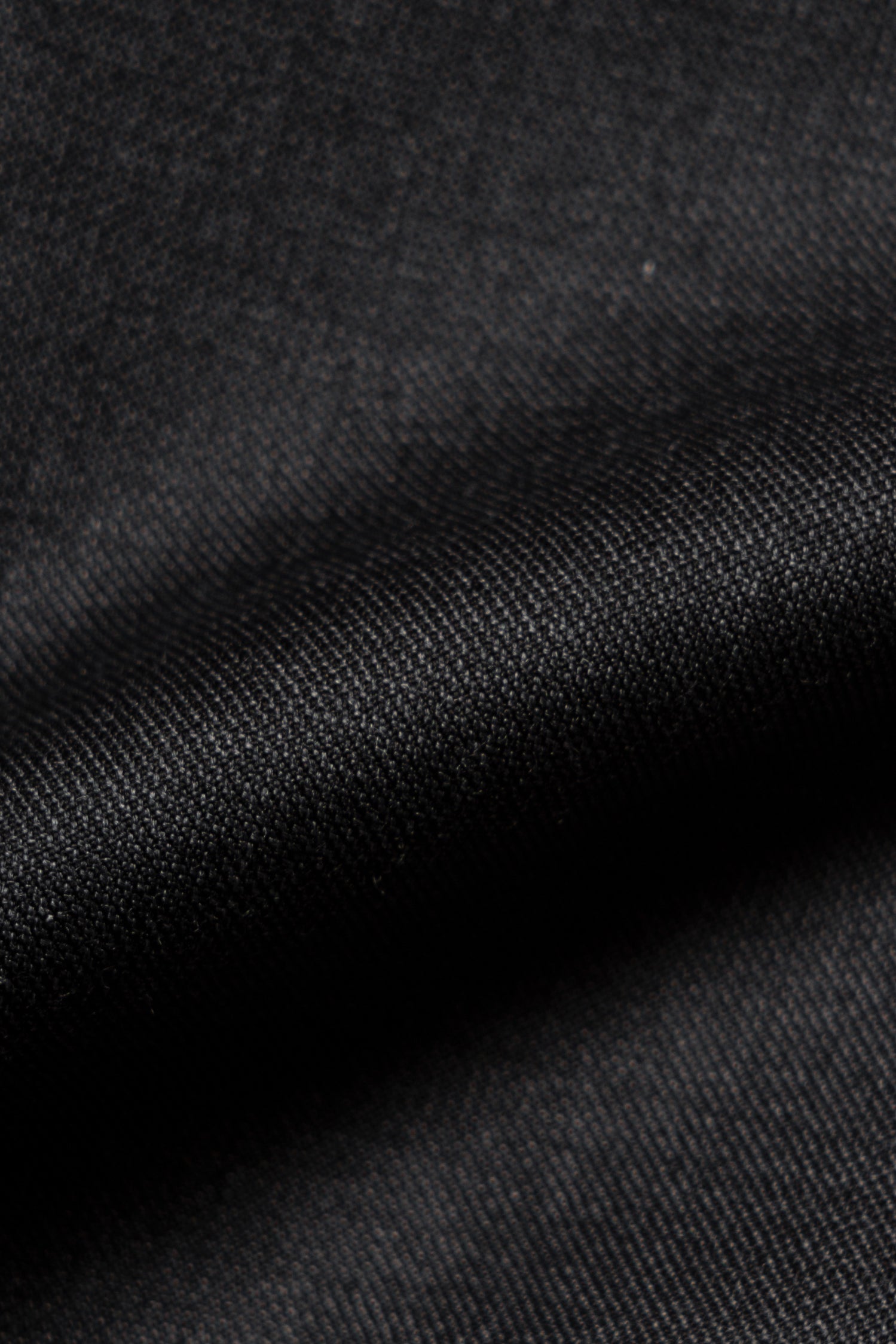 MTO Charcoal Sharkskin 17 Micron 130s Suit #405