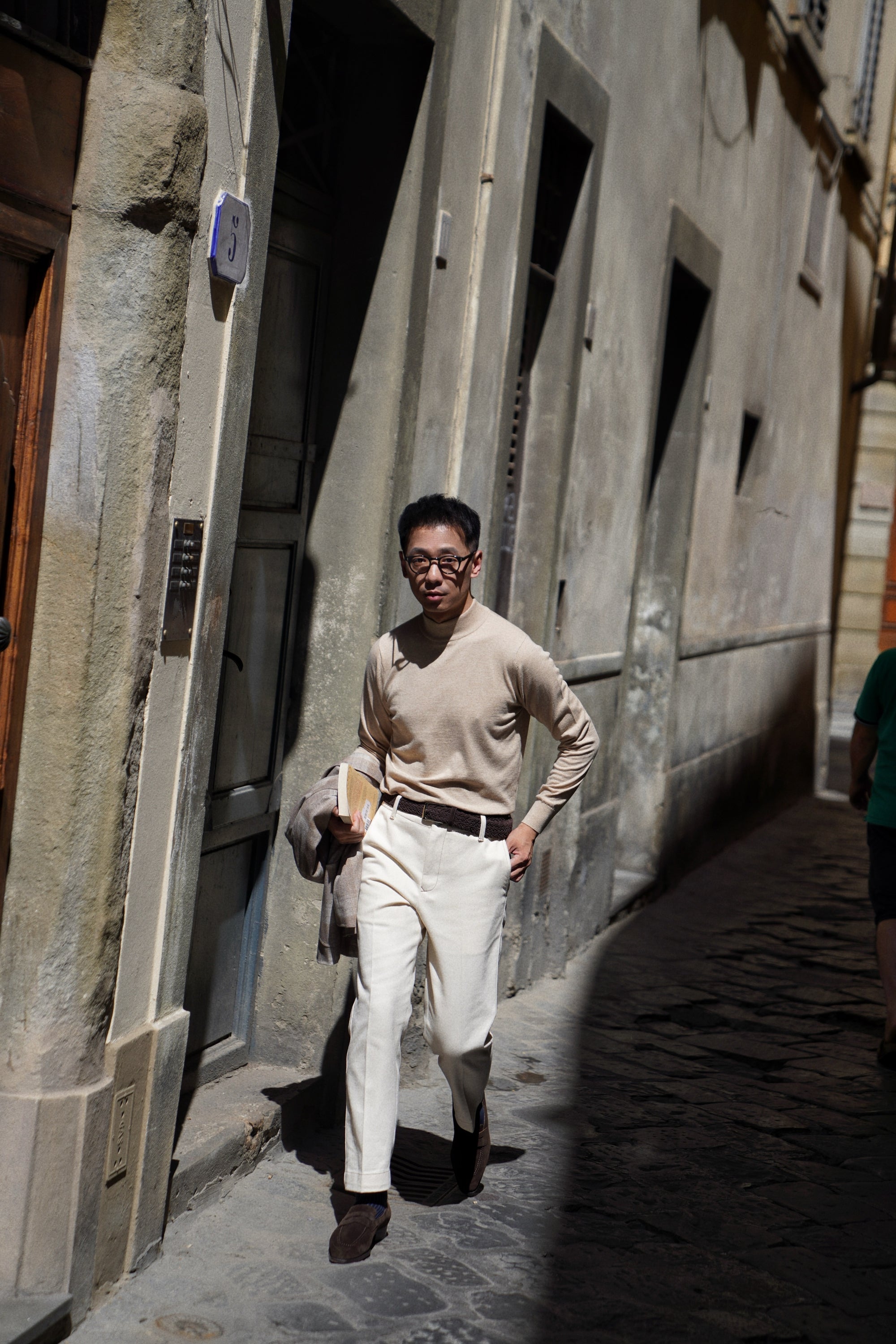 Camel / Beige Knitted Mock Neck