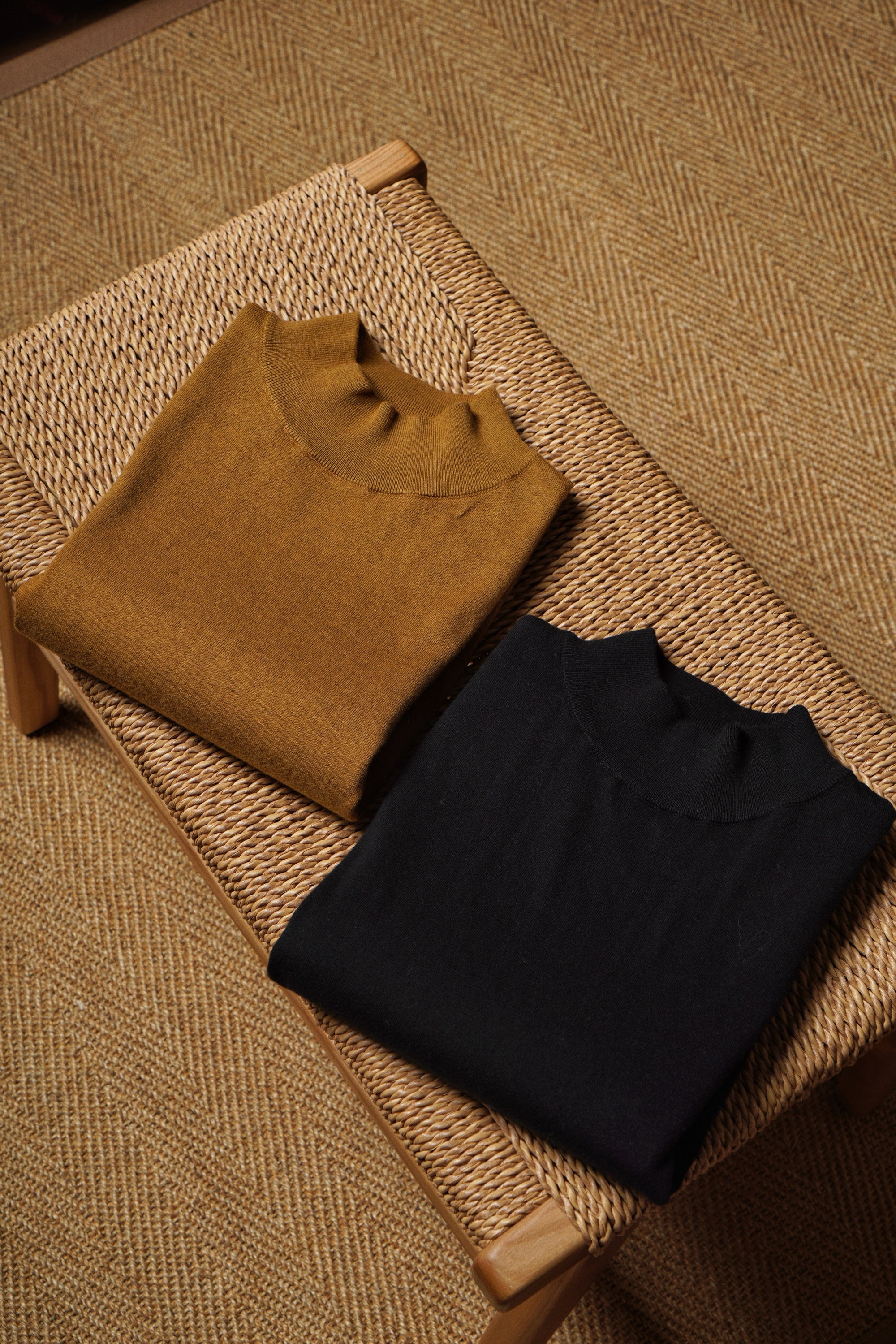 Honey / Black Knitted Mock Neck