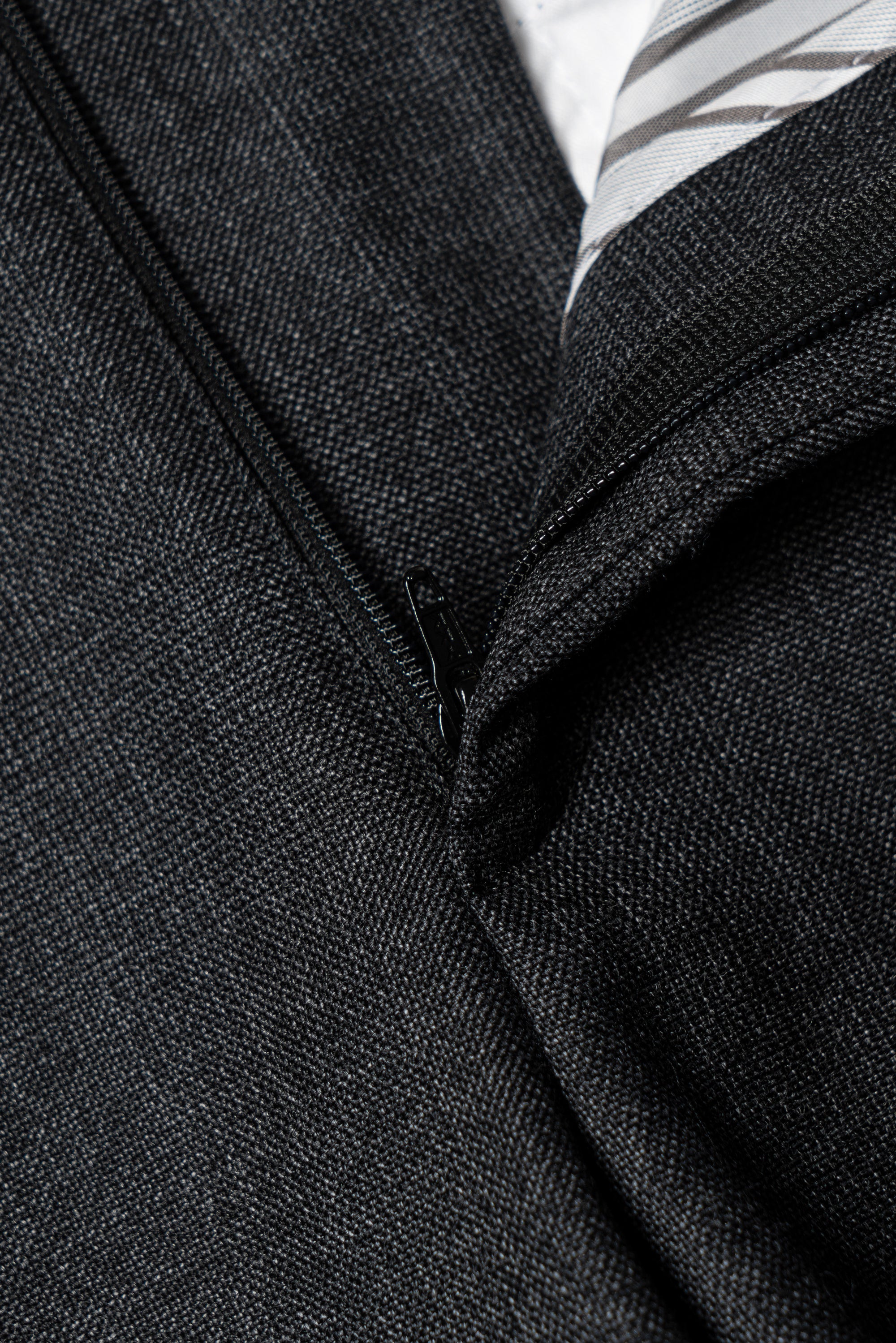 MTO Dark Grey Glen Check Worsted Wool Suit #482