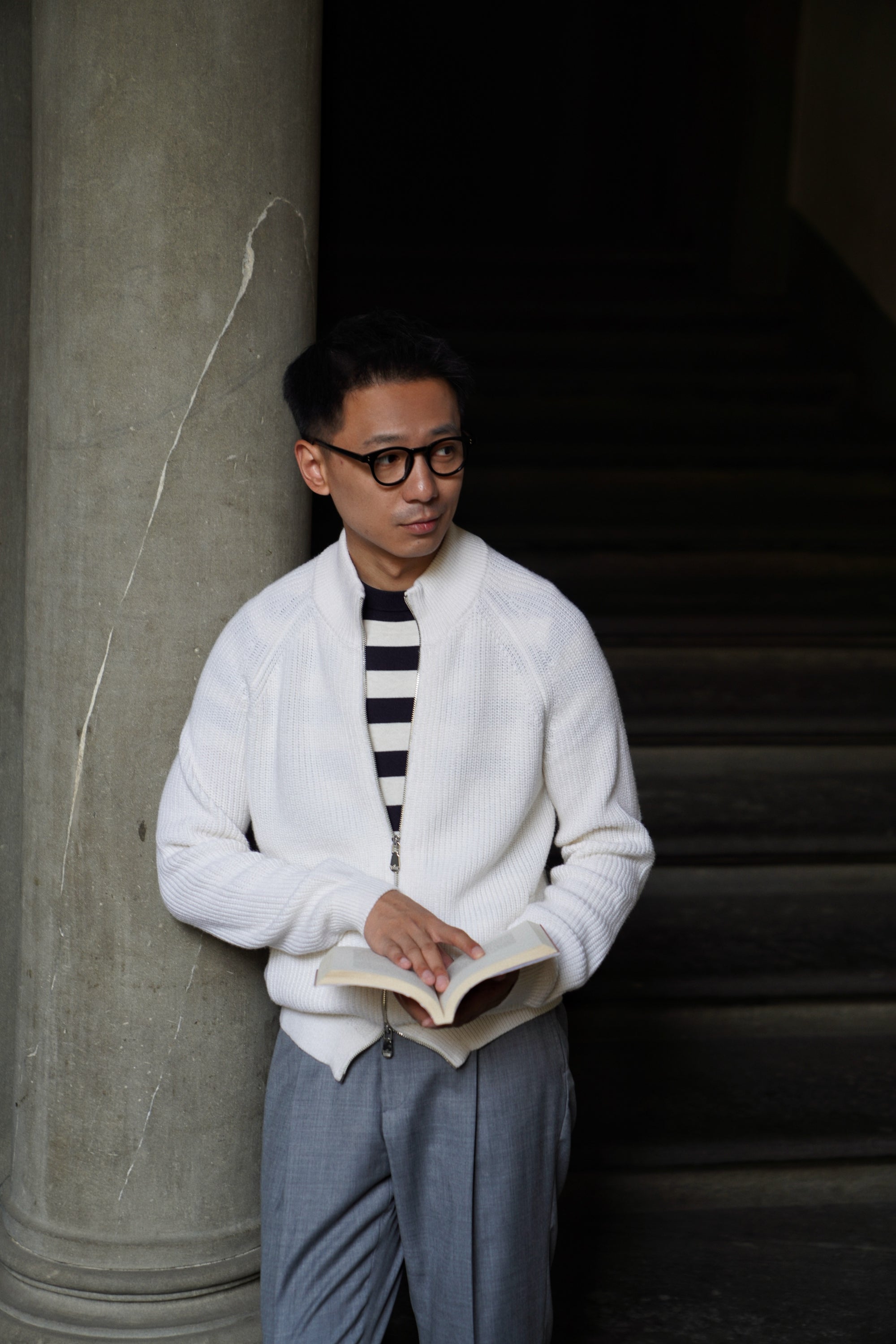 White Knitted Zip Cardigan