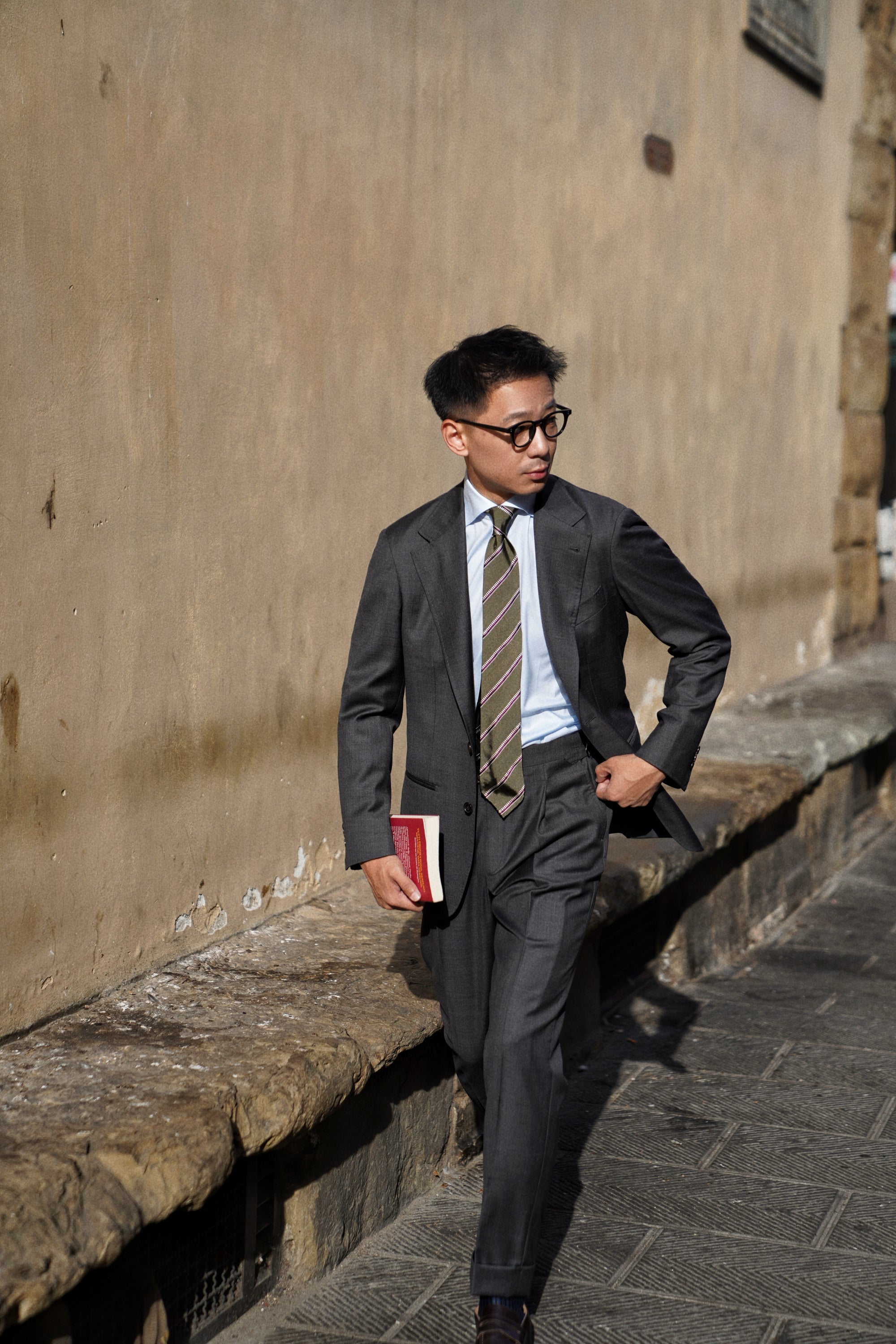 MTO Charcoal Sharkskin 17 Micron 130s Suit #405
