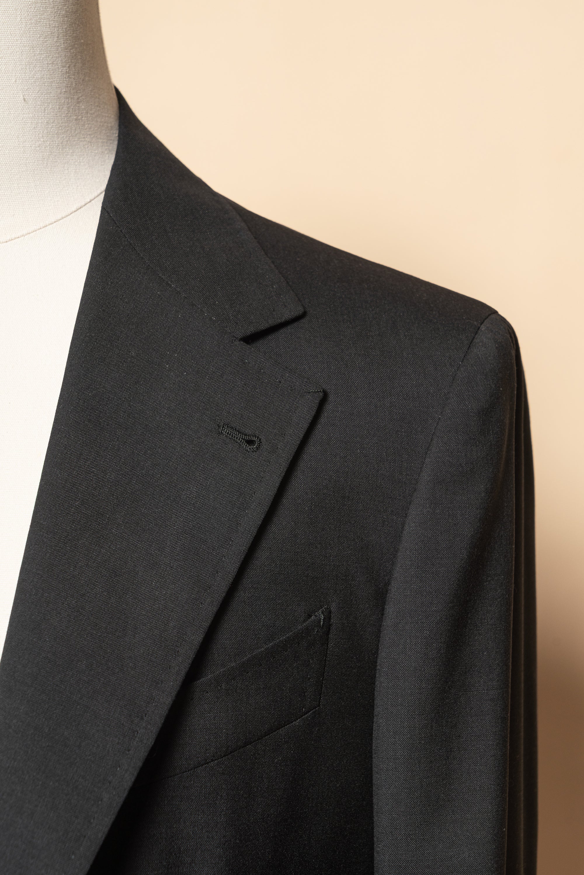 MTO Charcoal High Twist Suit #667