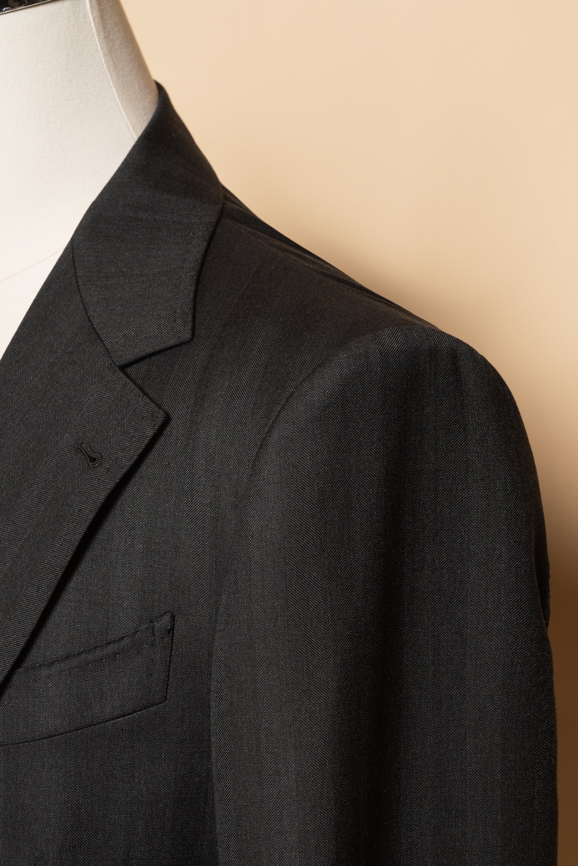 MTO Charcoal Herringbone 120s Wool Suit #746