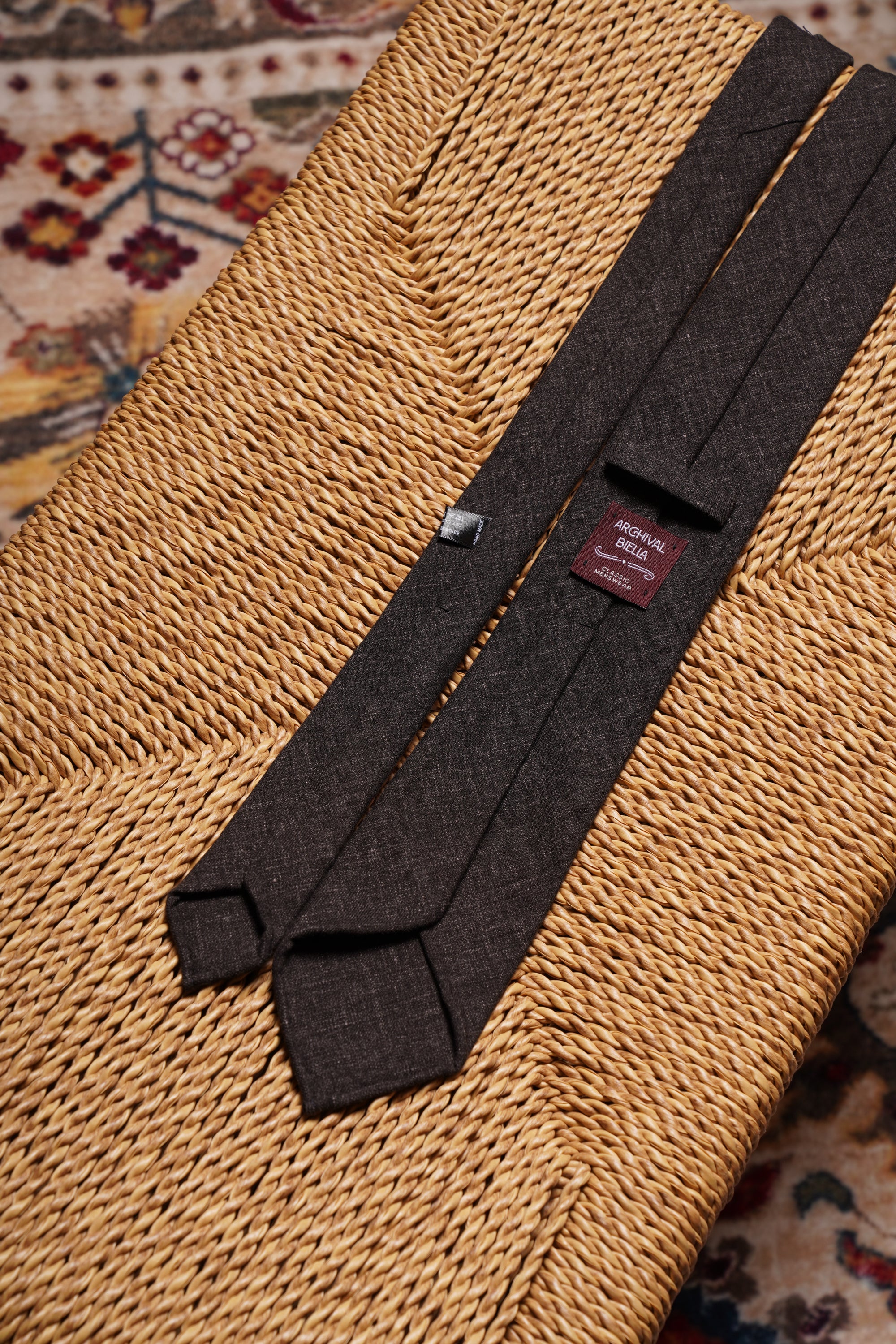 3-fold Handrolled Edge Tie #1
