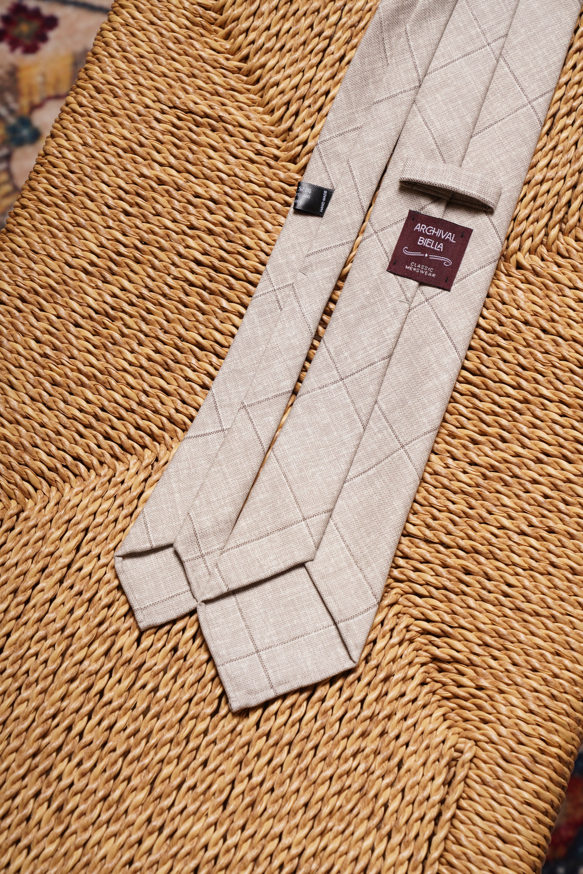 3-fold Handrolled Edge Tie #1