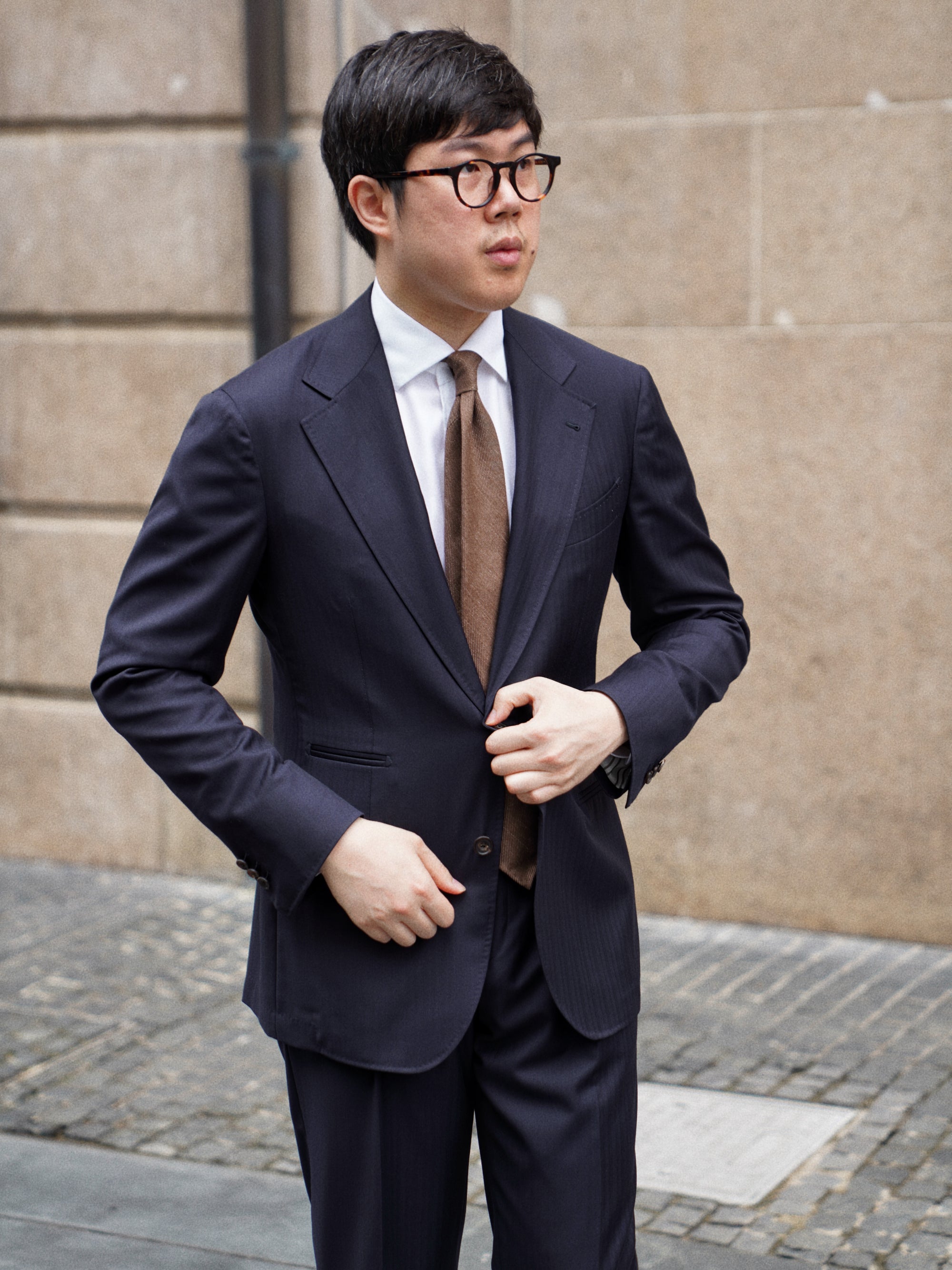 MTO Navy Herringbone 17 Micron 130s Suit #399