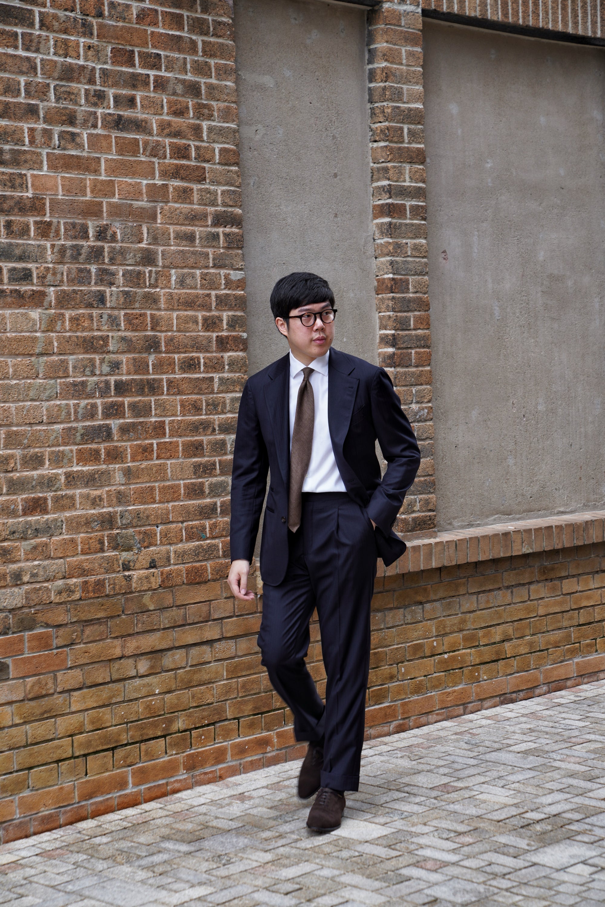 MTO Navy Herringbone 17 Micron 130s Suit #399