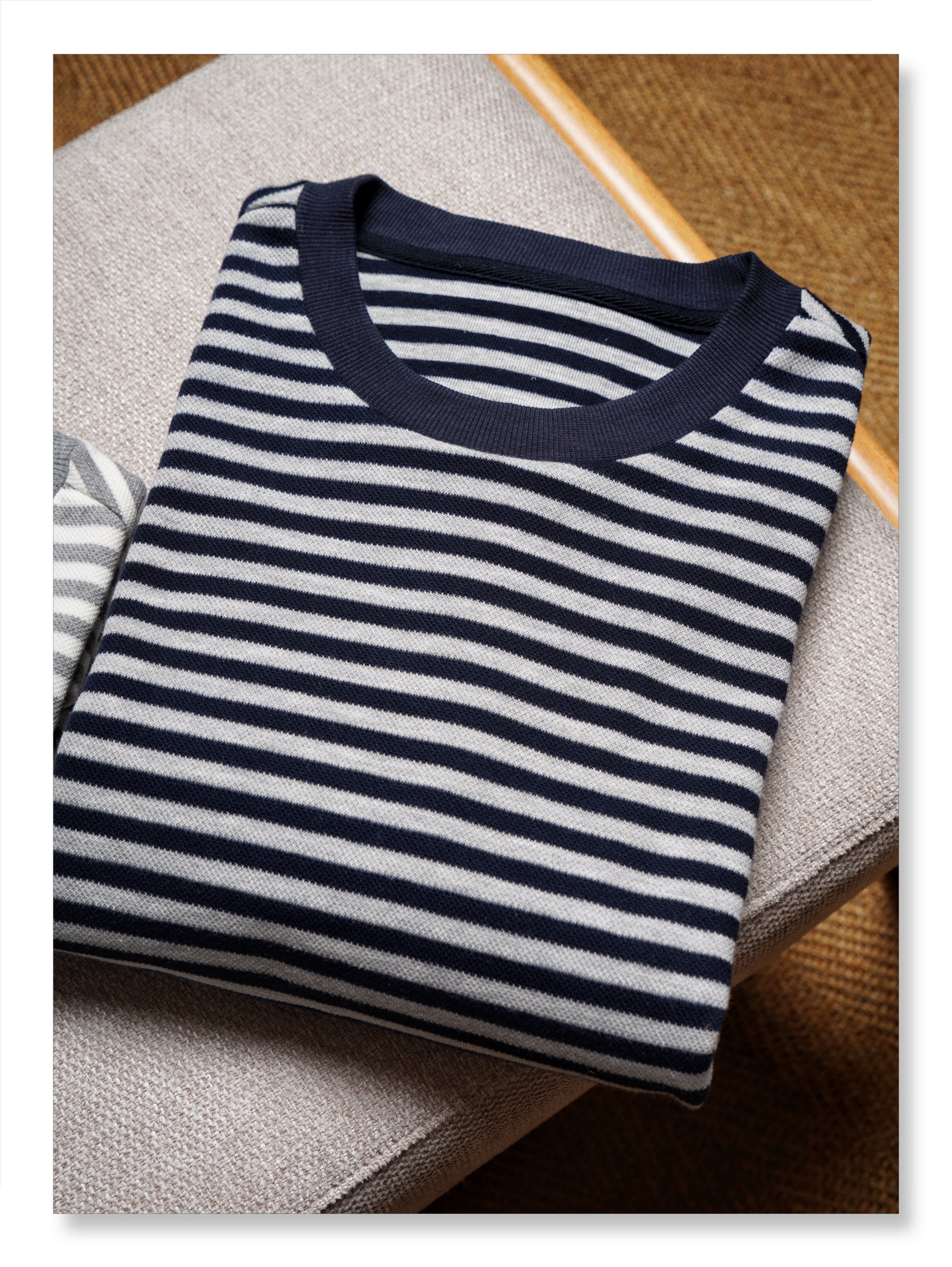 "Bretagne Coast" Breton Top Crew Neck