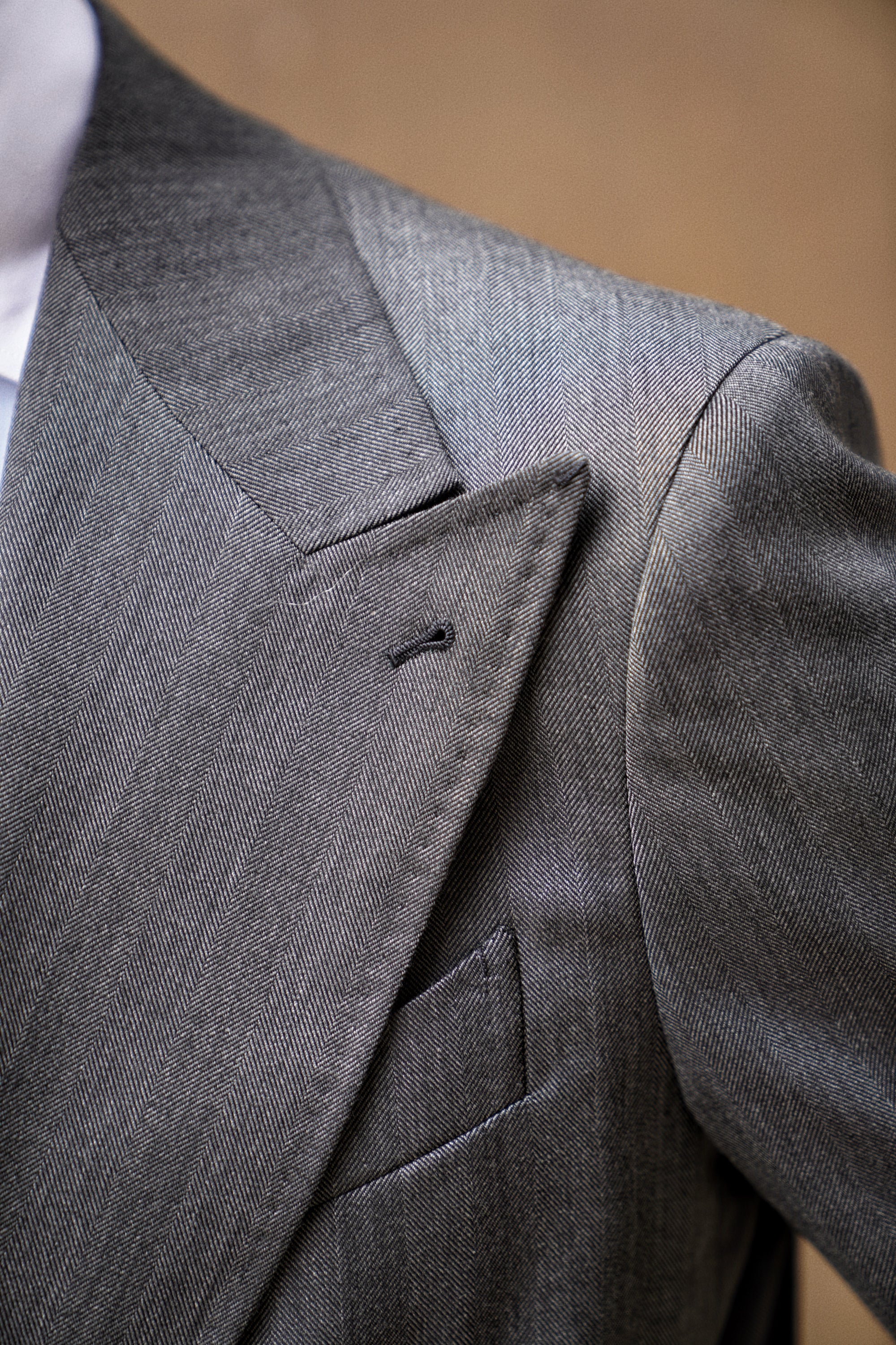 MTO Dark Grey Herringbone 17 Micron 130s Suit #1024