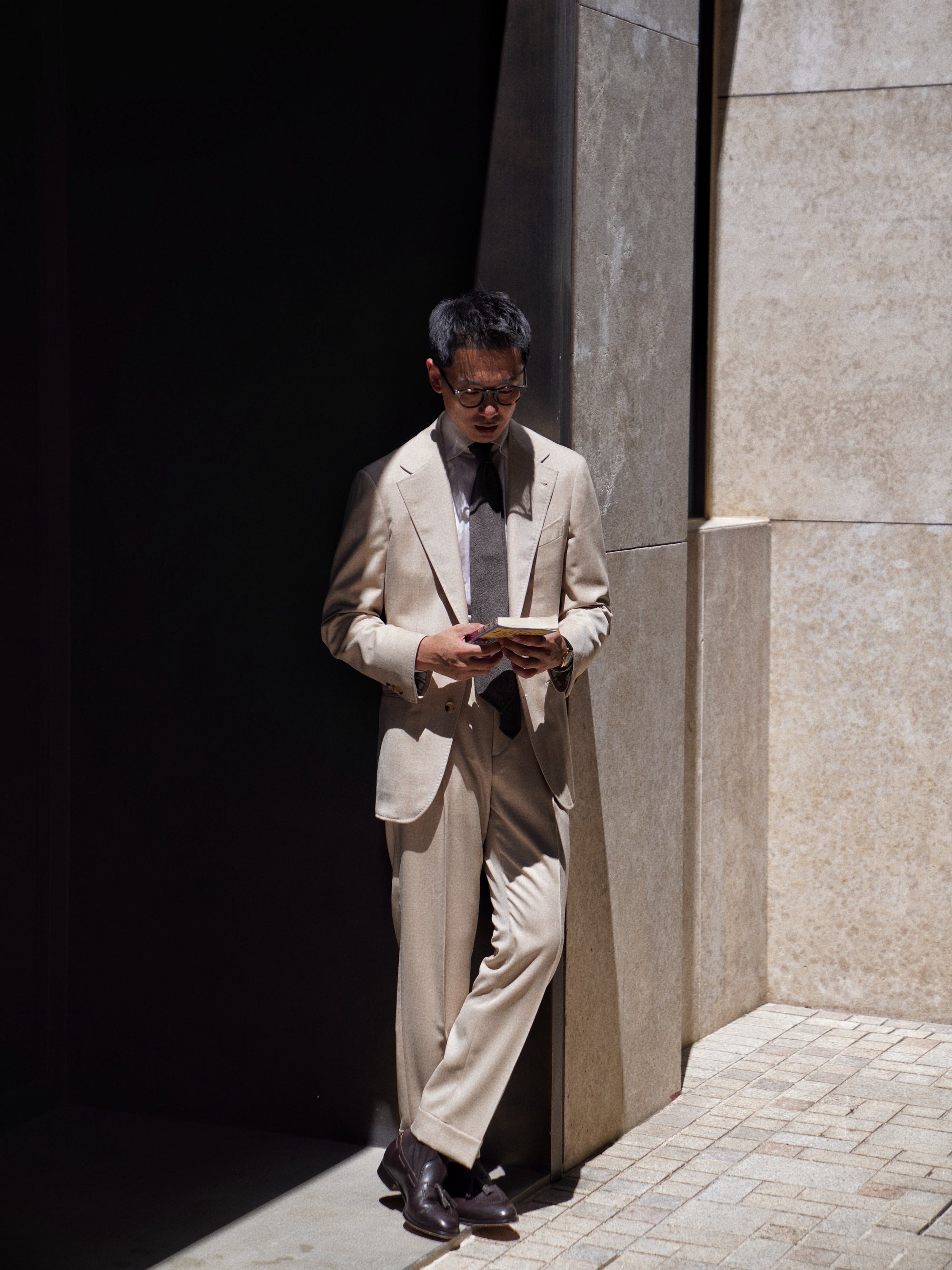 MTO Light Camel Herringbone 17 Micron 130s Suit #1025