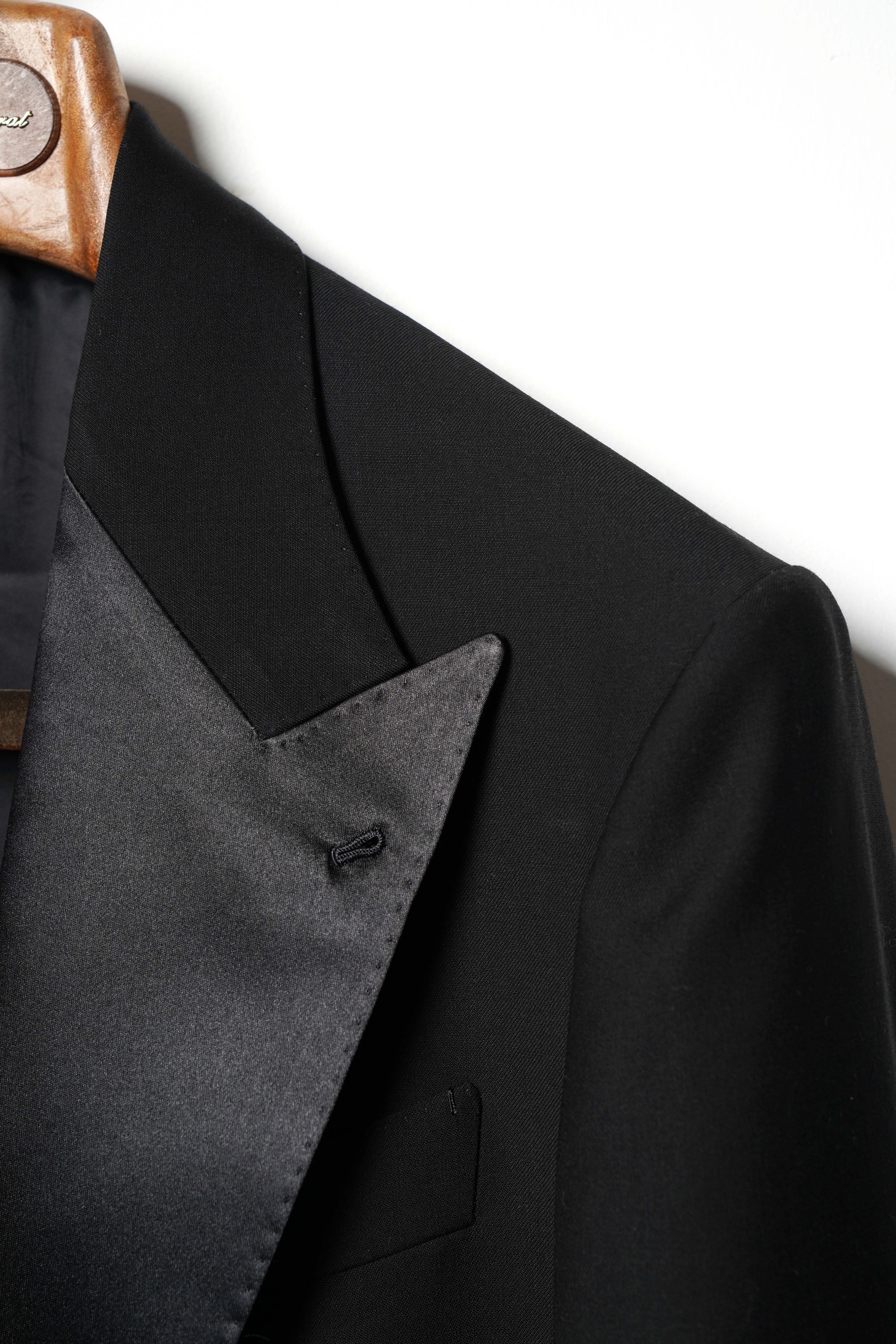 Black Wool Barathea Peak Lapel Single Breasted Dinner Suit #219