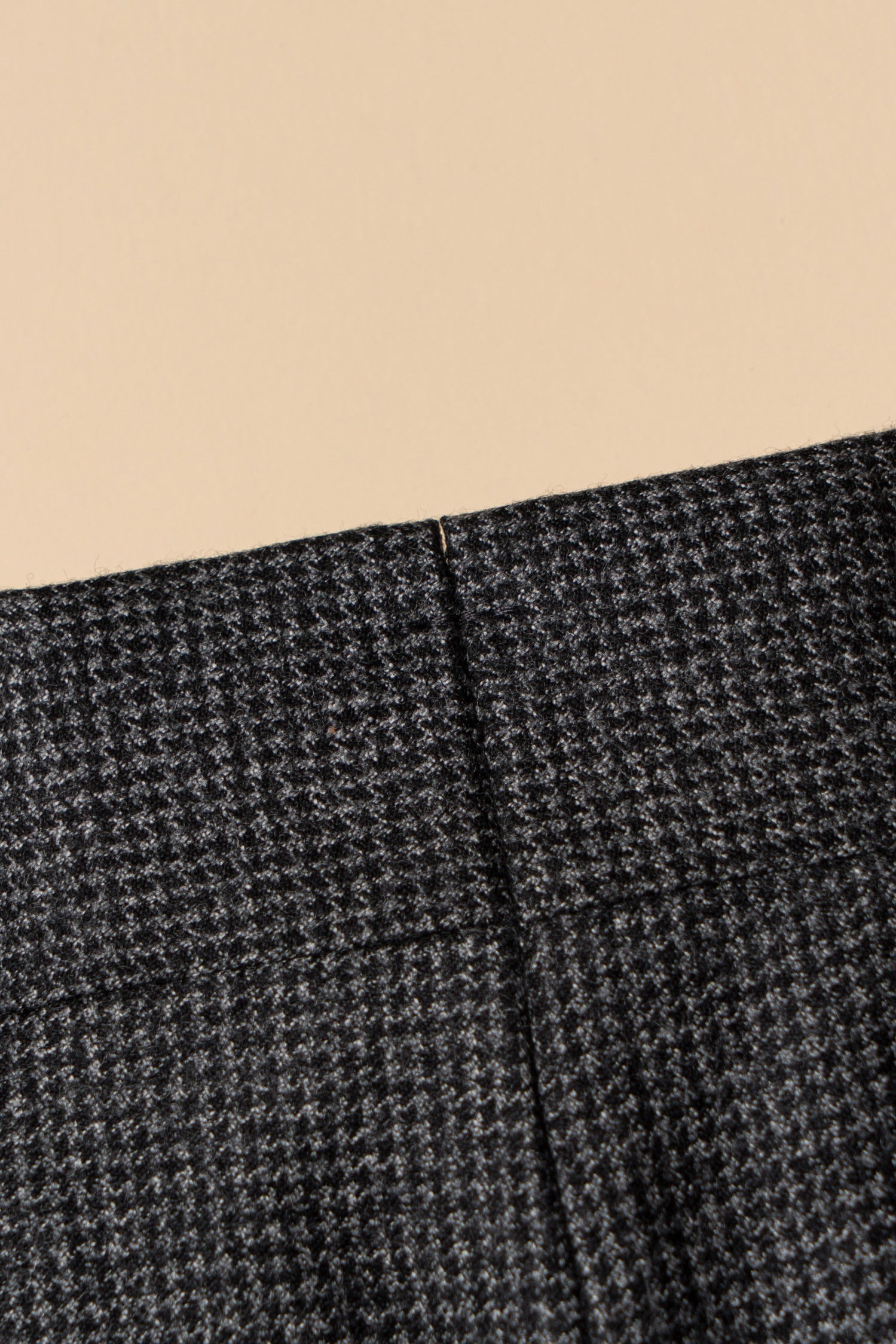 MTO Dark Grey Houndstooth 130s Flannel Suit #505