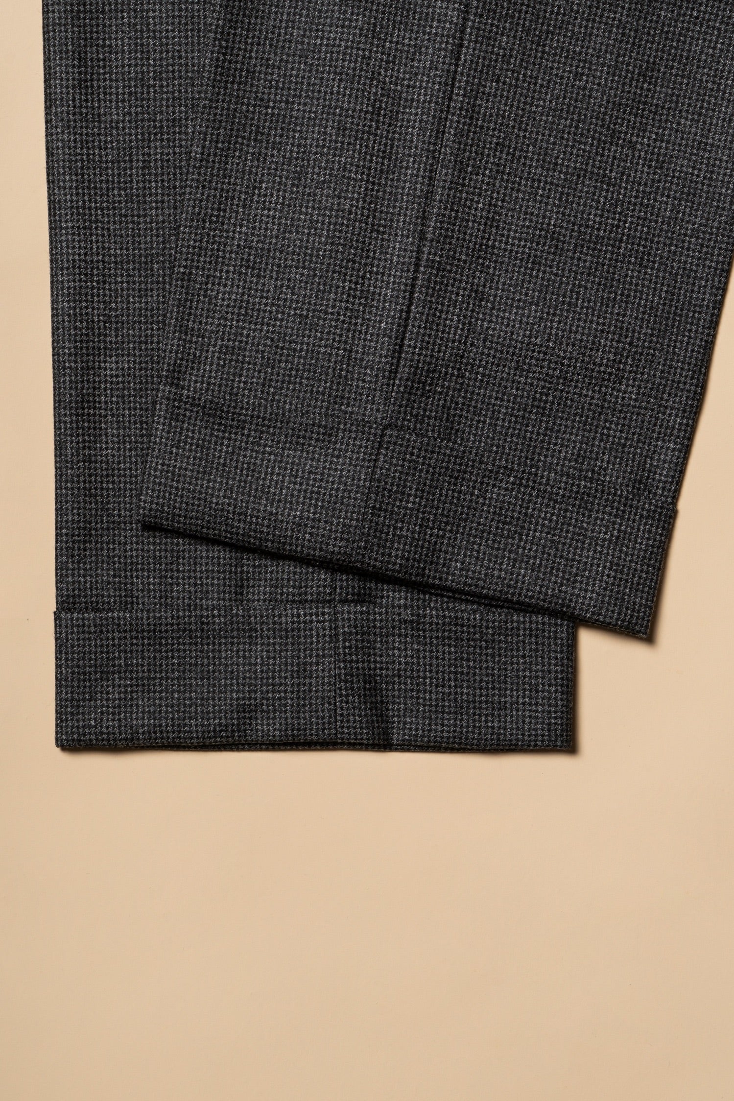 MTO Dark Grey Houndstooth 130s Flannel Suit #505