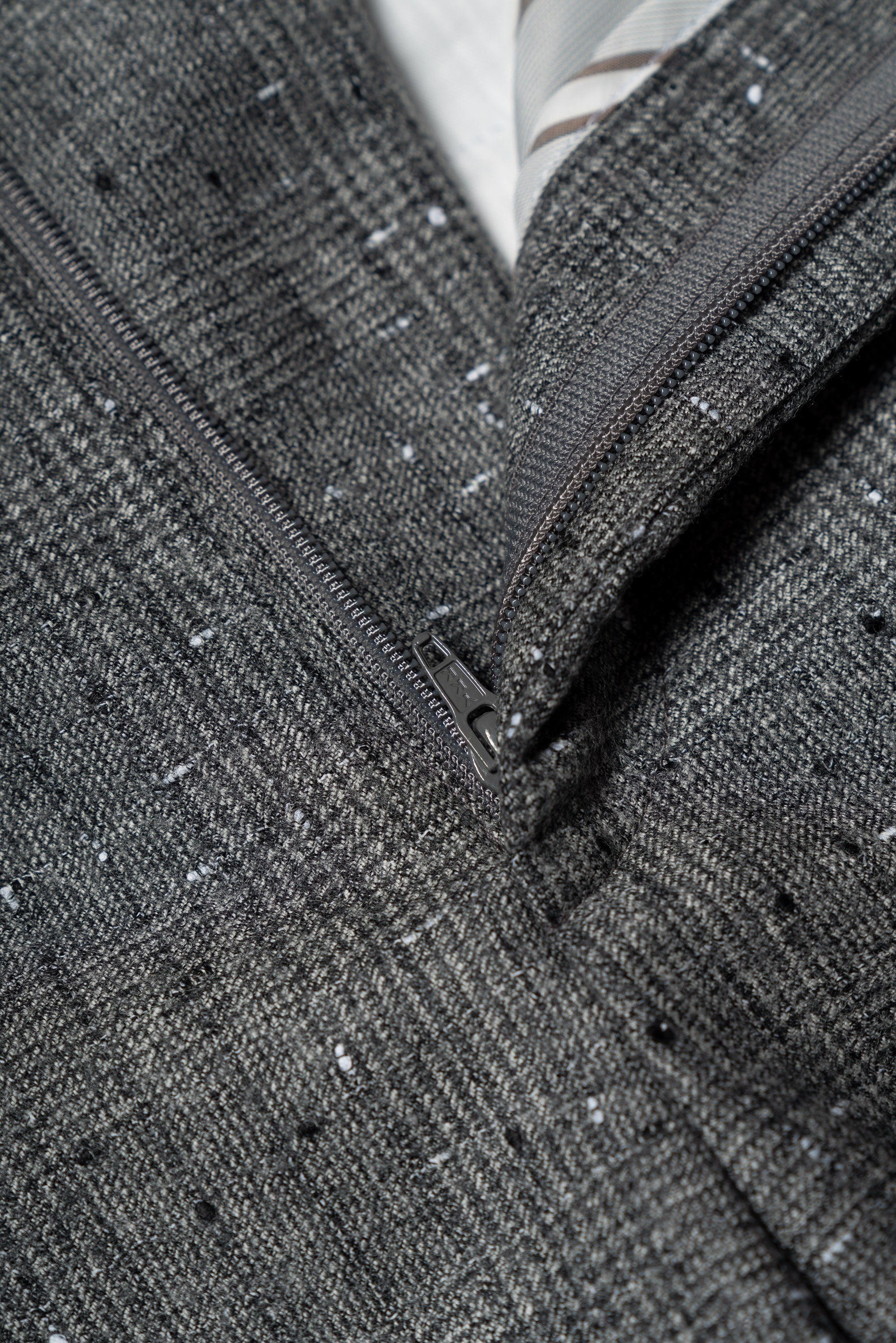 Grey Dotted Glen Check Suit #79