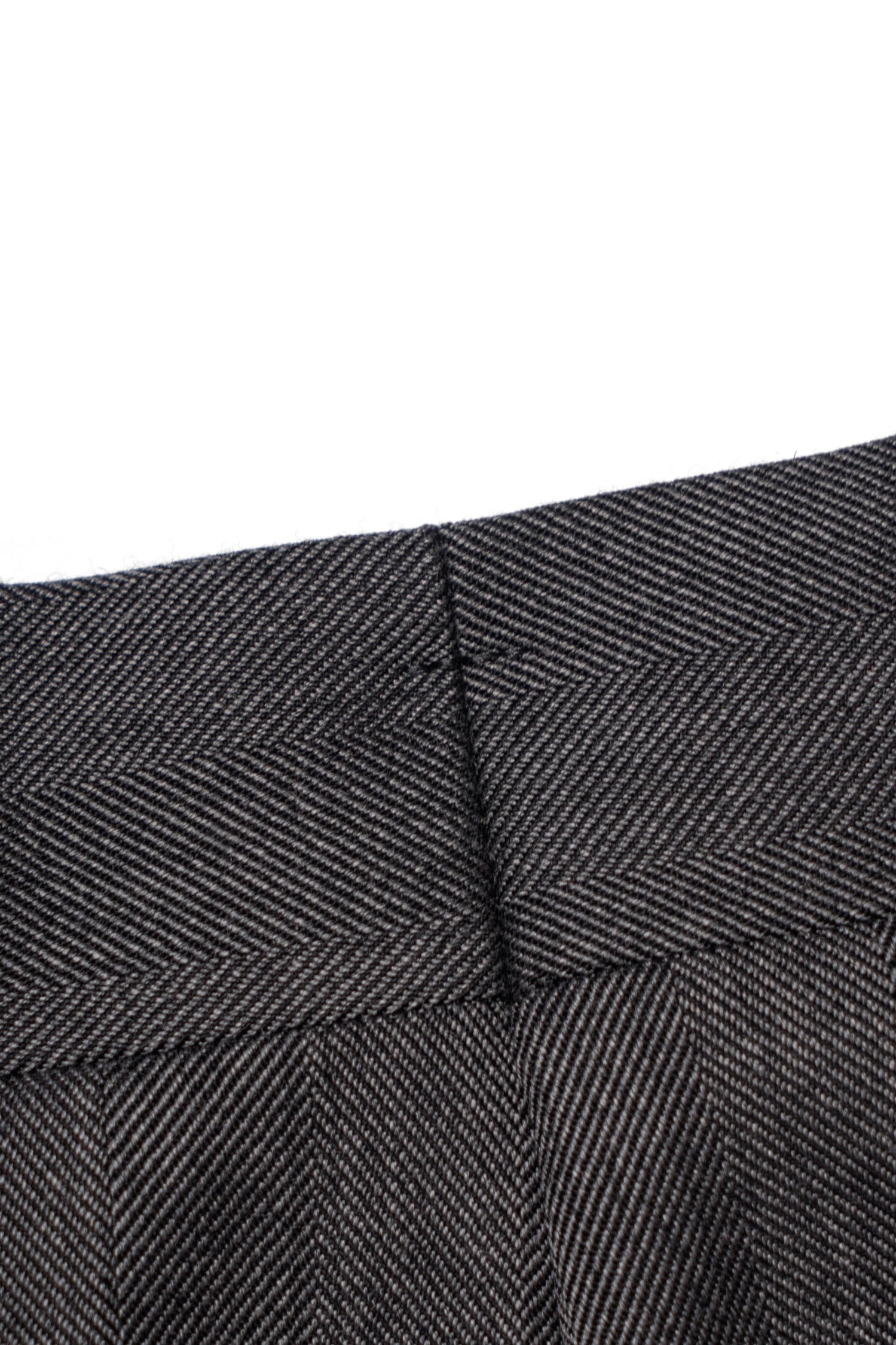 MTO Dark Grey Herringbone 17 Micron 130s Suit #1024