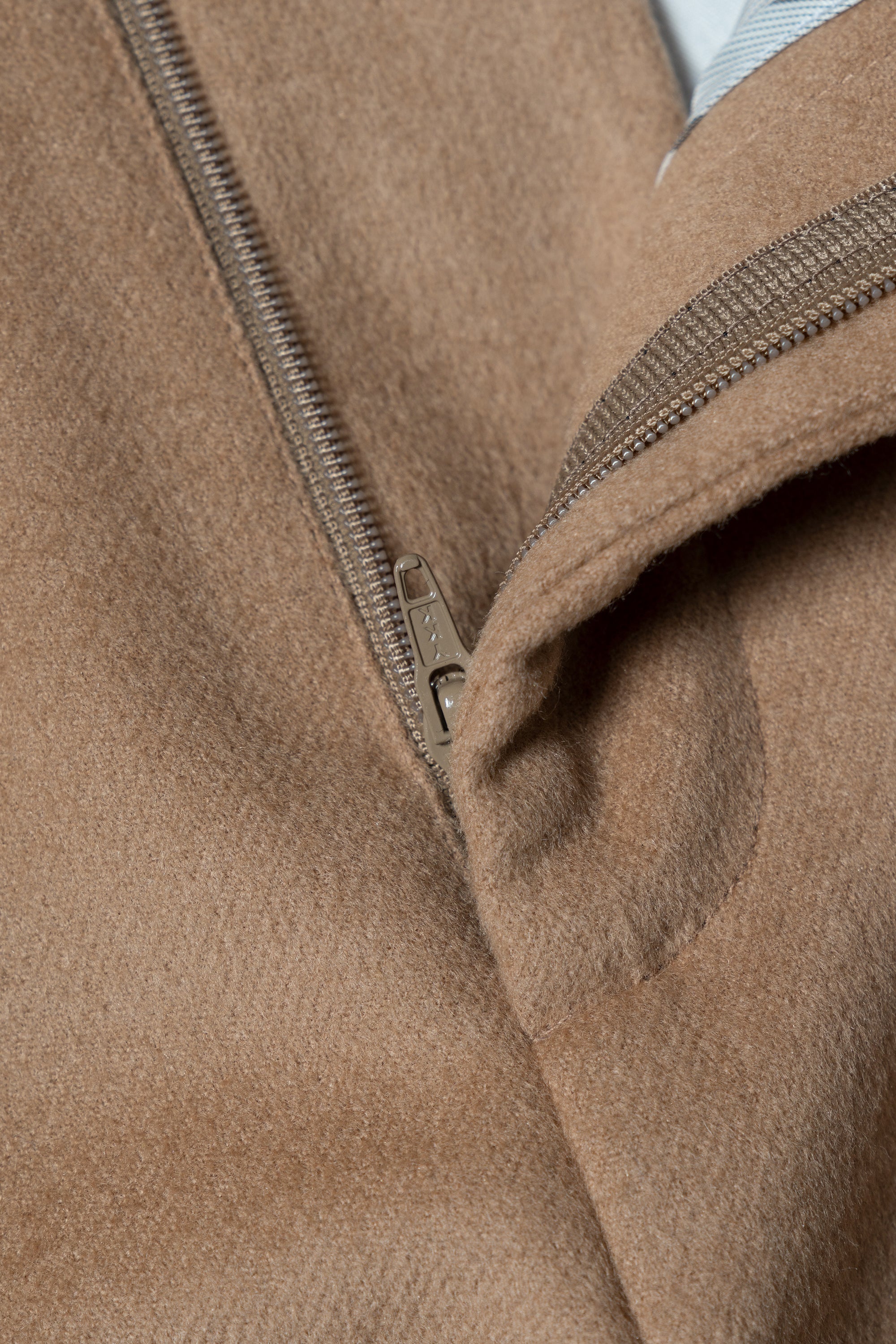 Camel Silk Wool Blending Drawstring Trousers