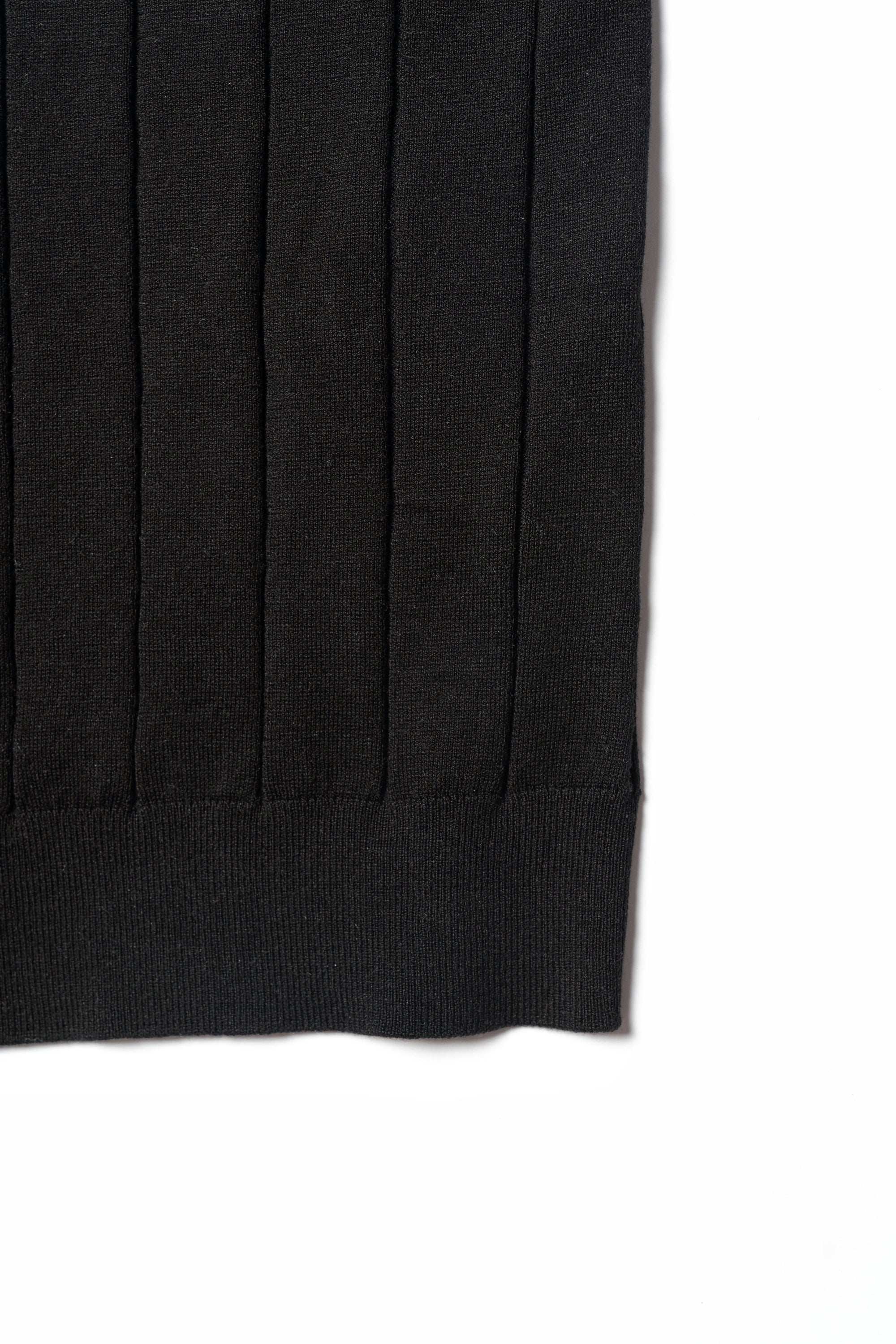 Black / Burgundy Cotton Silk Crew Neck